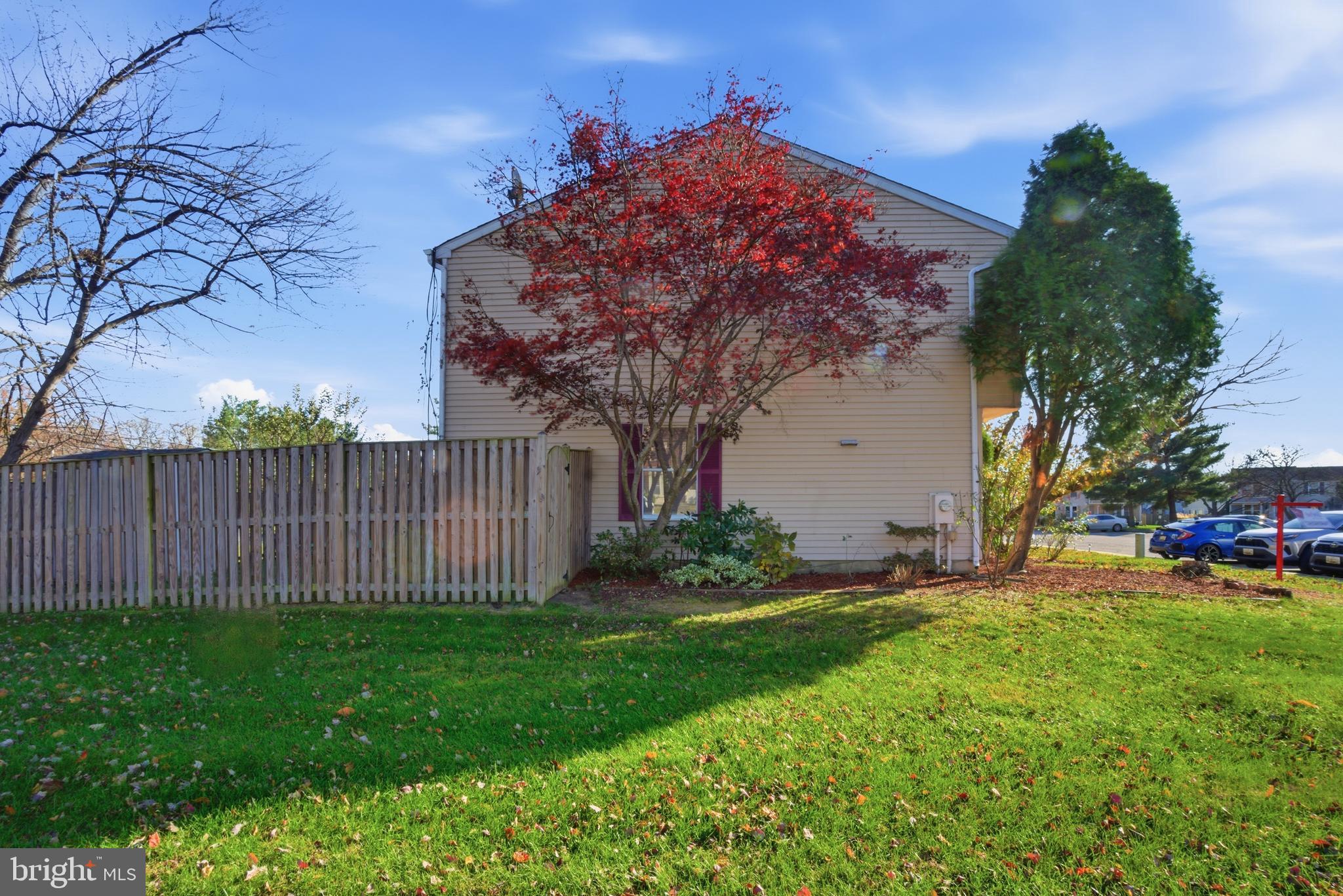 Real estate listing preview #4