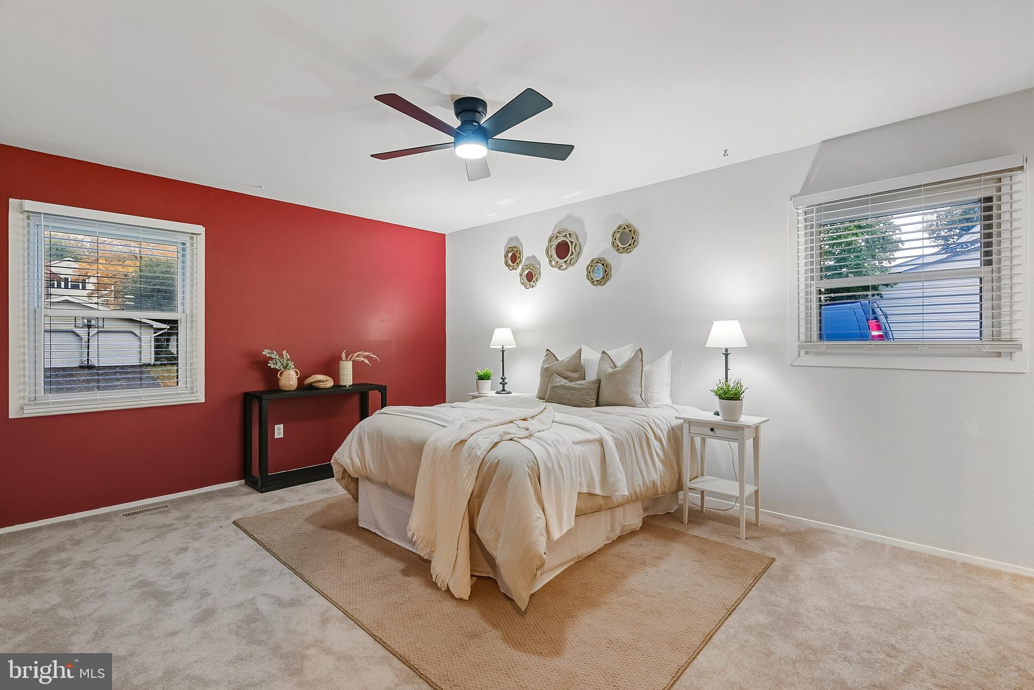 Real estate listing preview #16