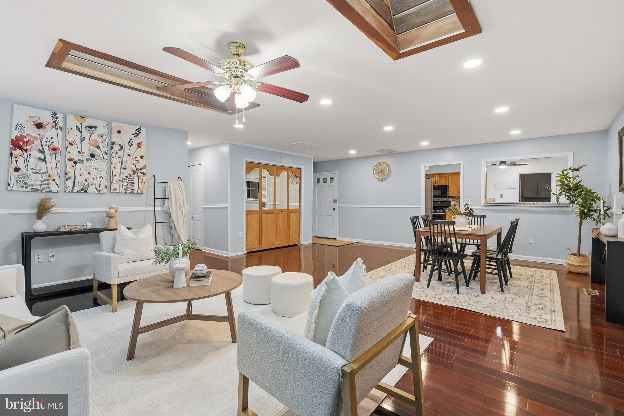 Real estate listing preview #5