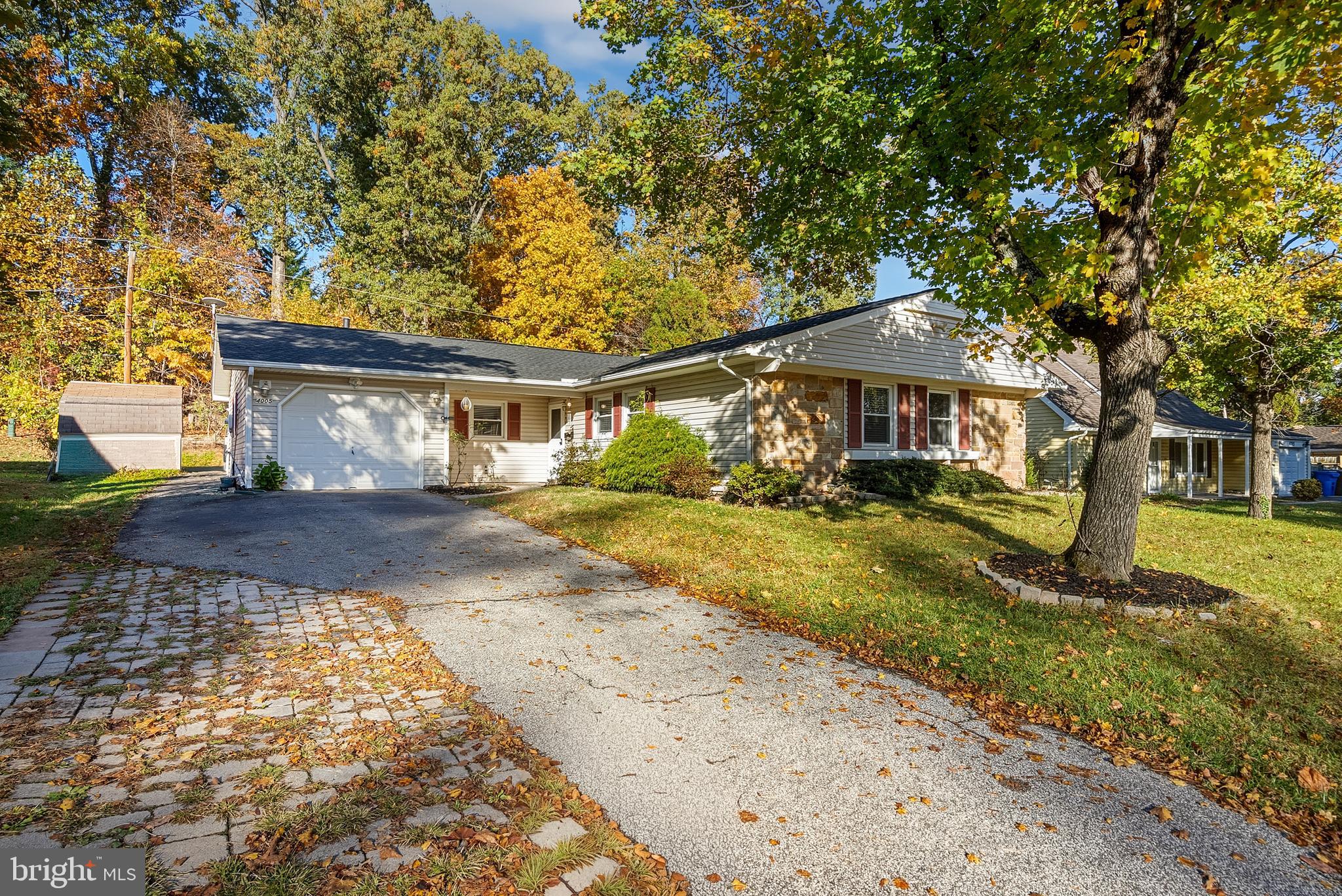 Real estate listing preview #1