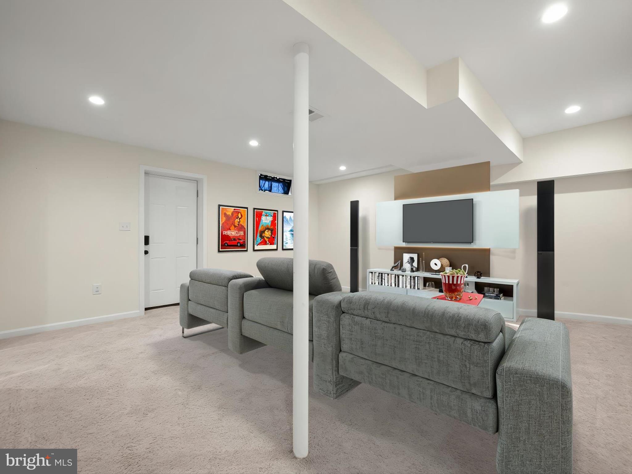 Real estate listing preview #7