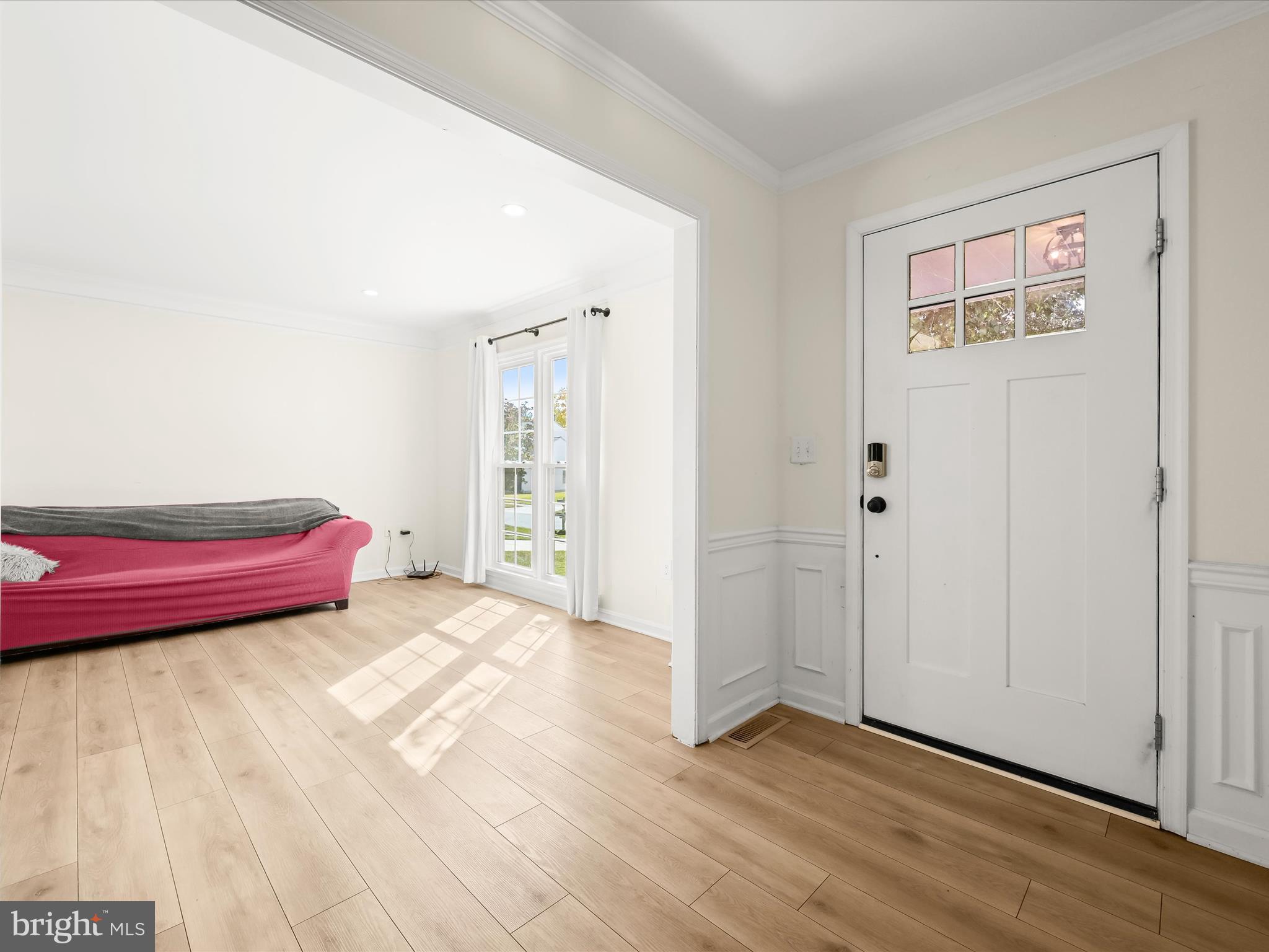 Real estate listing preview #9