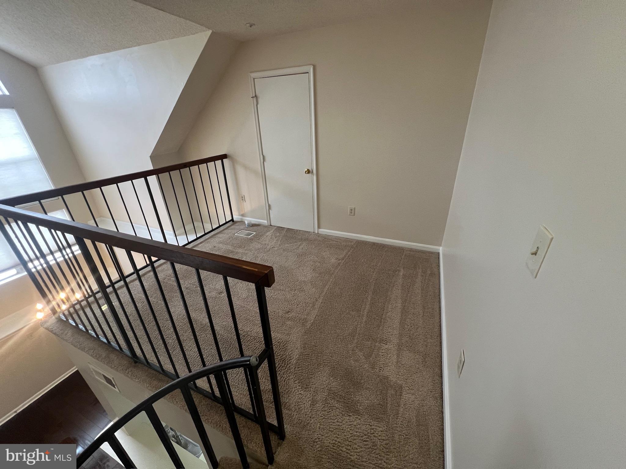 Real estate listing preview #22
