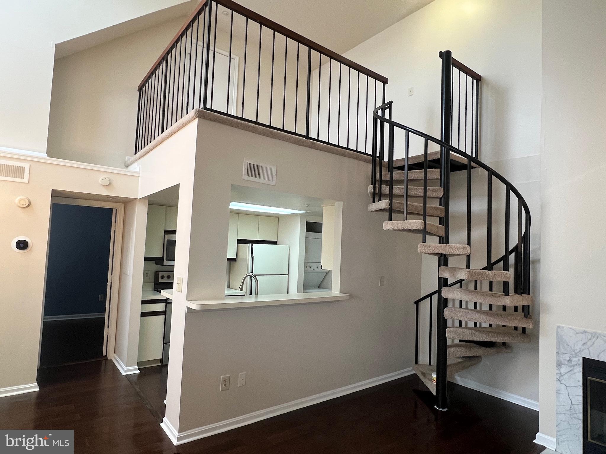 Real estate listing preview #20