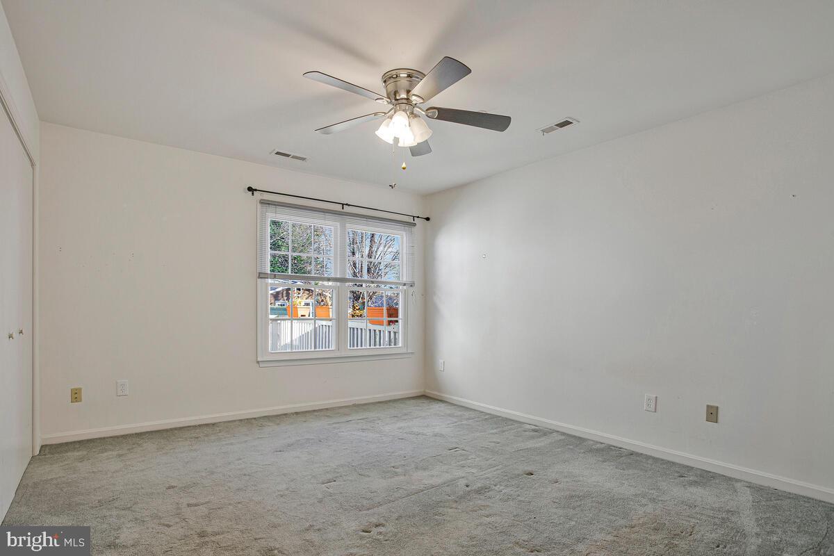 Real estate listing preview #11