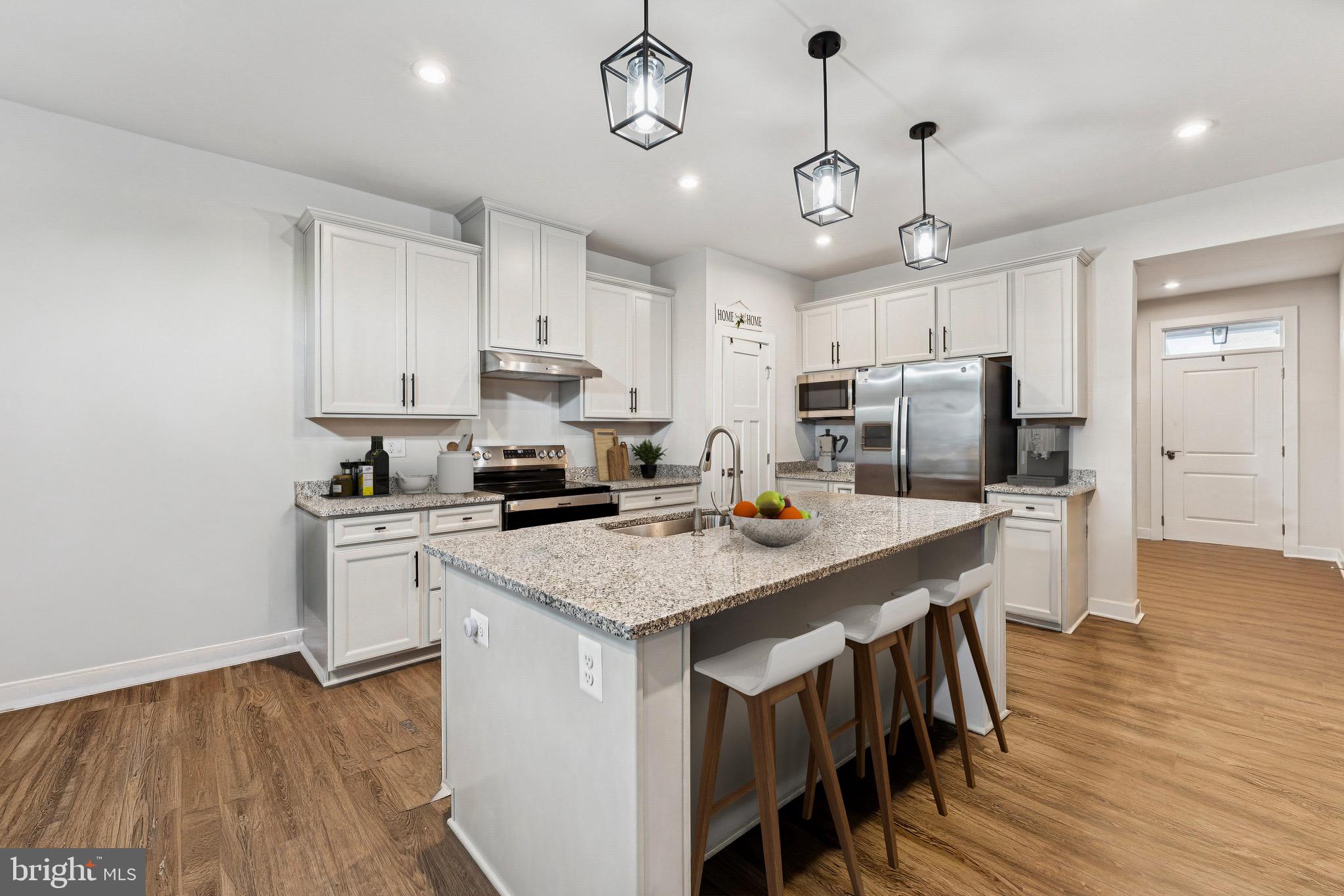 Real estate listing preview #7