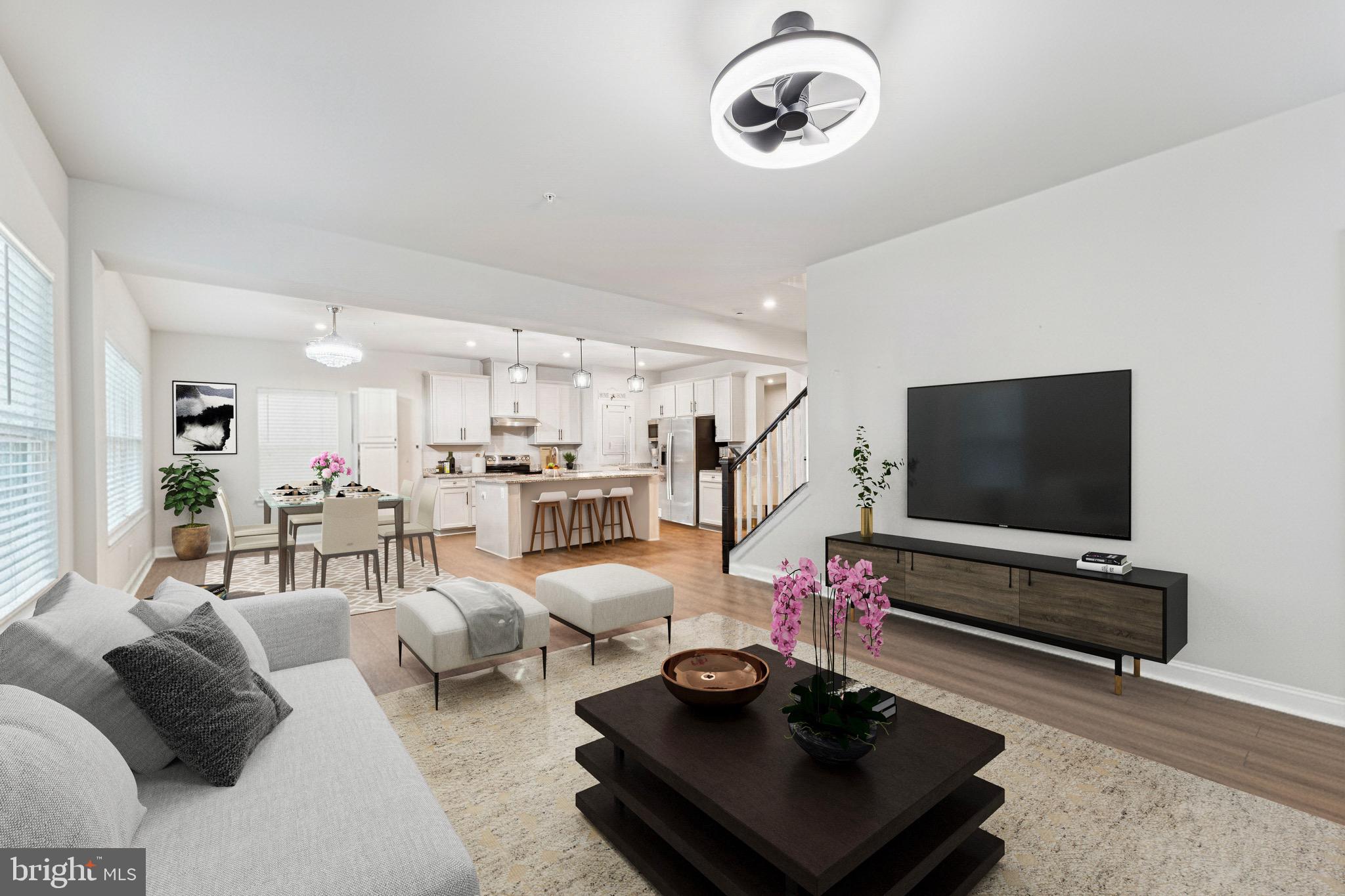 Real estate listing preview #9