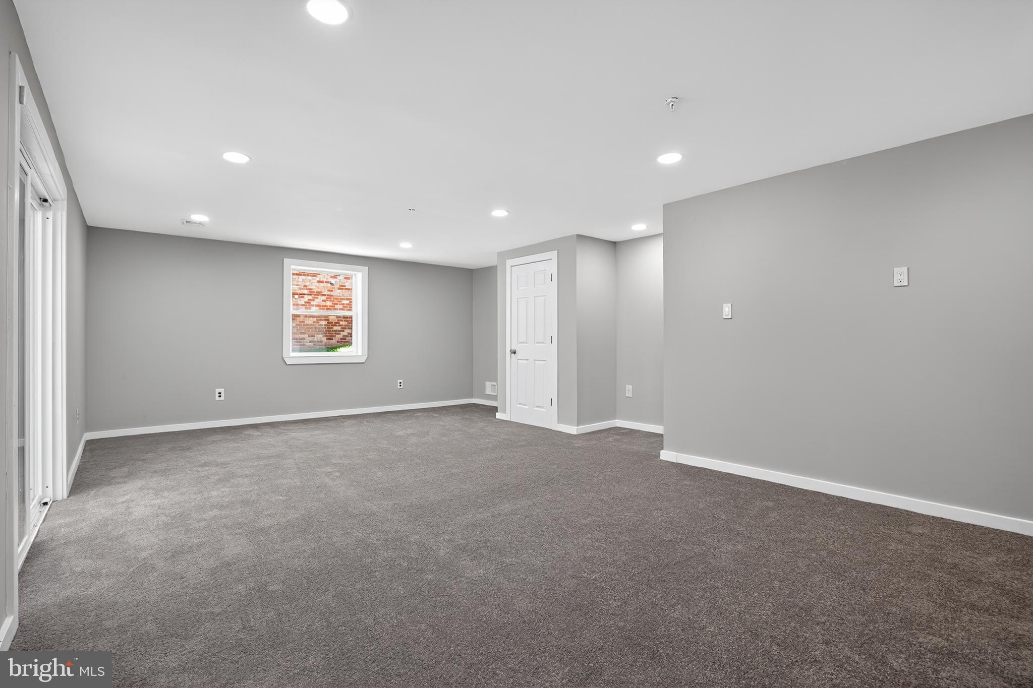 Real estate listing preview #17