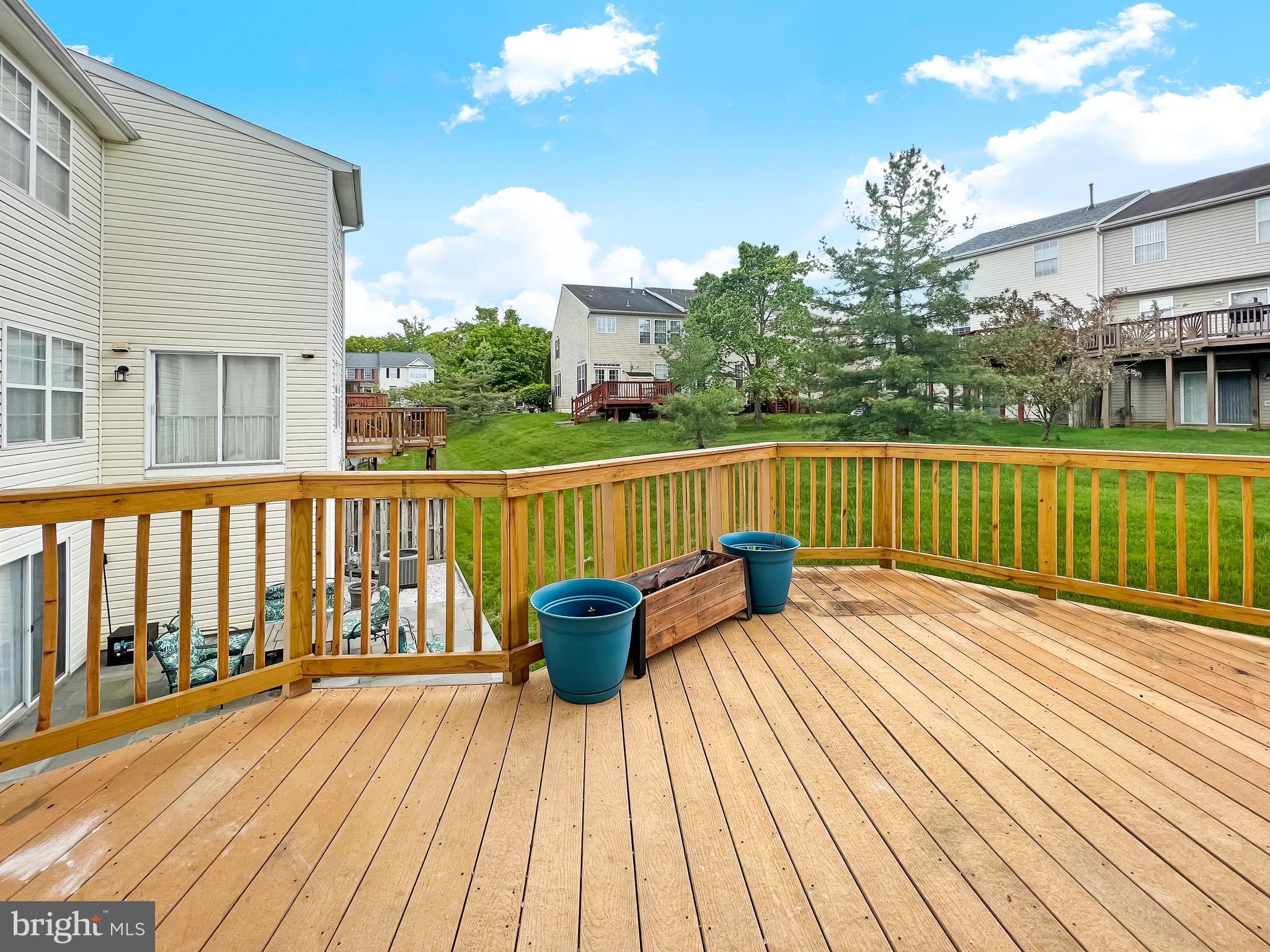 Real estate listing preview #14