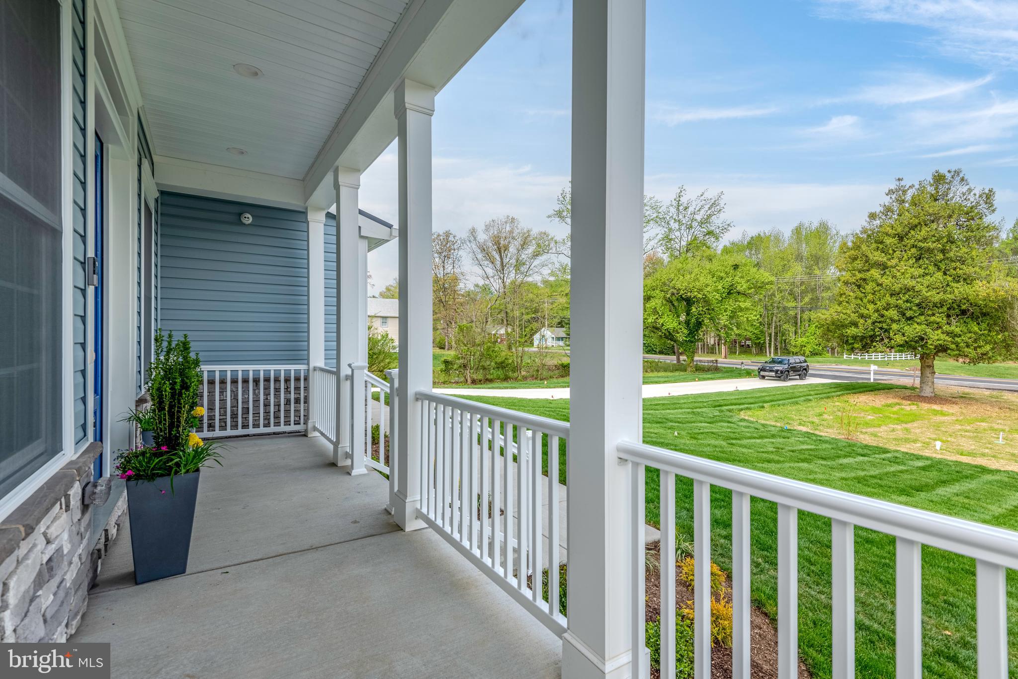 Real estate listing preview #6