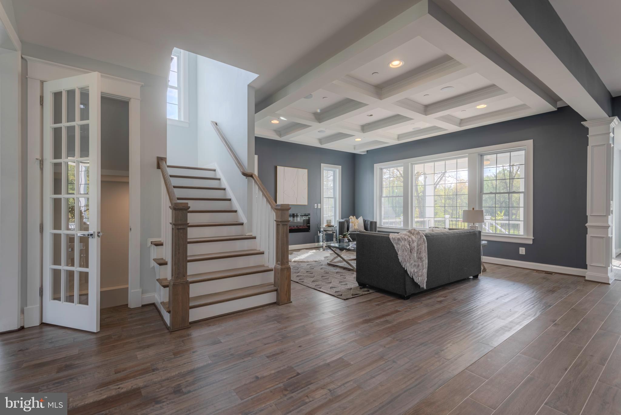 Real estate listing preview #15