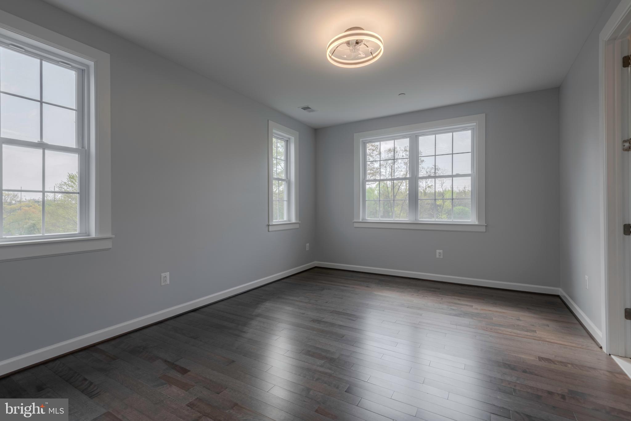 Real estate listing preview #50