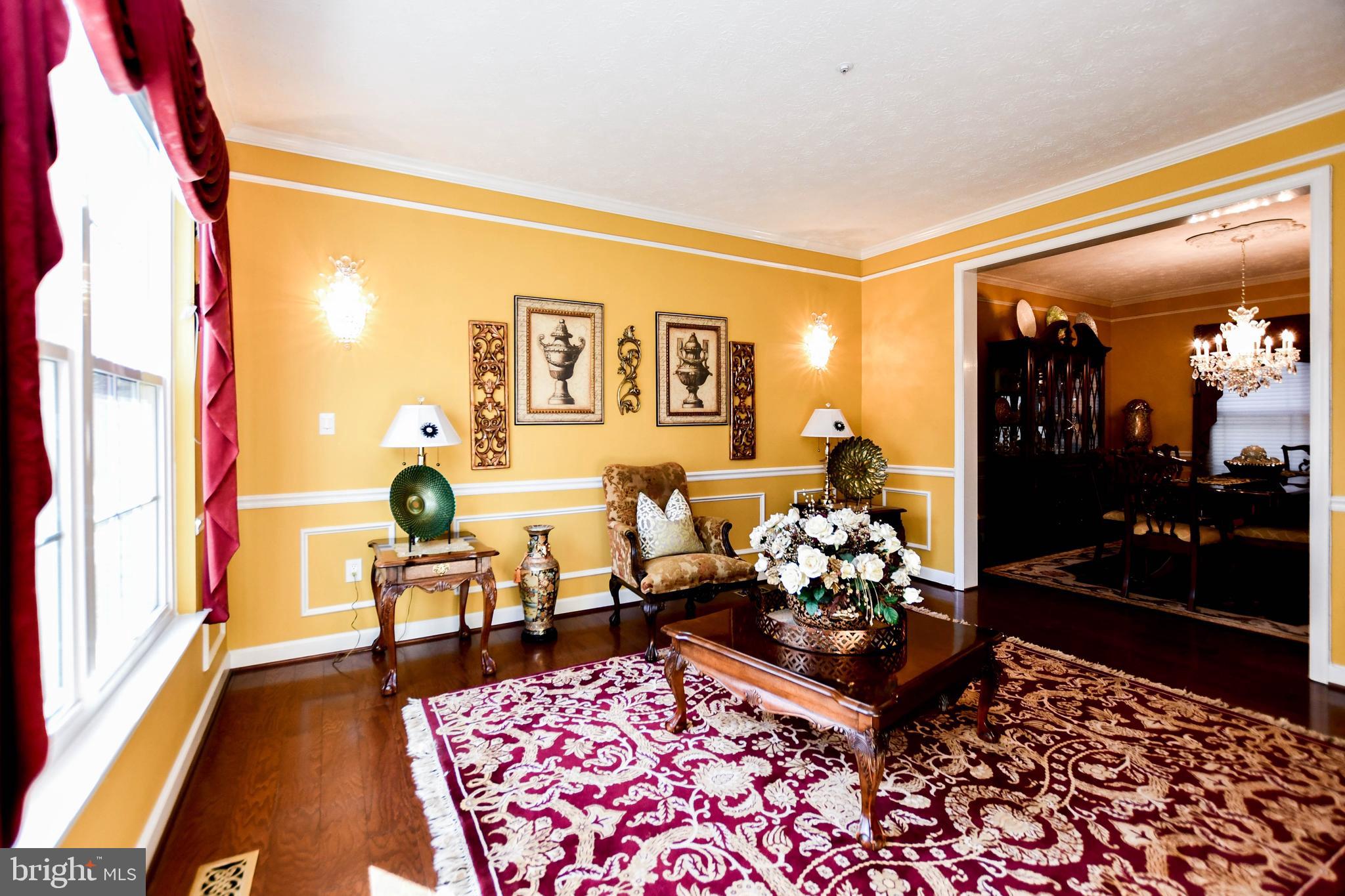 Real estate listing preview #15