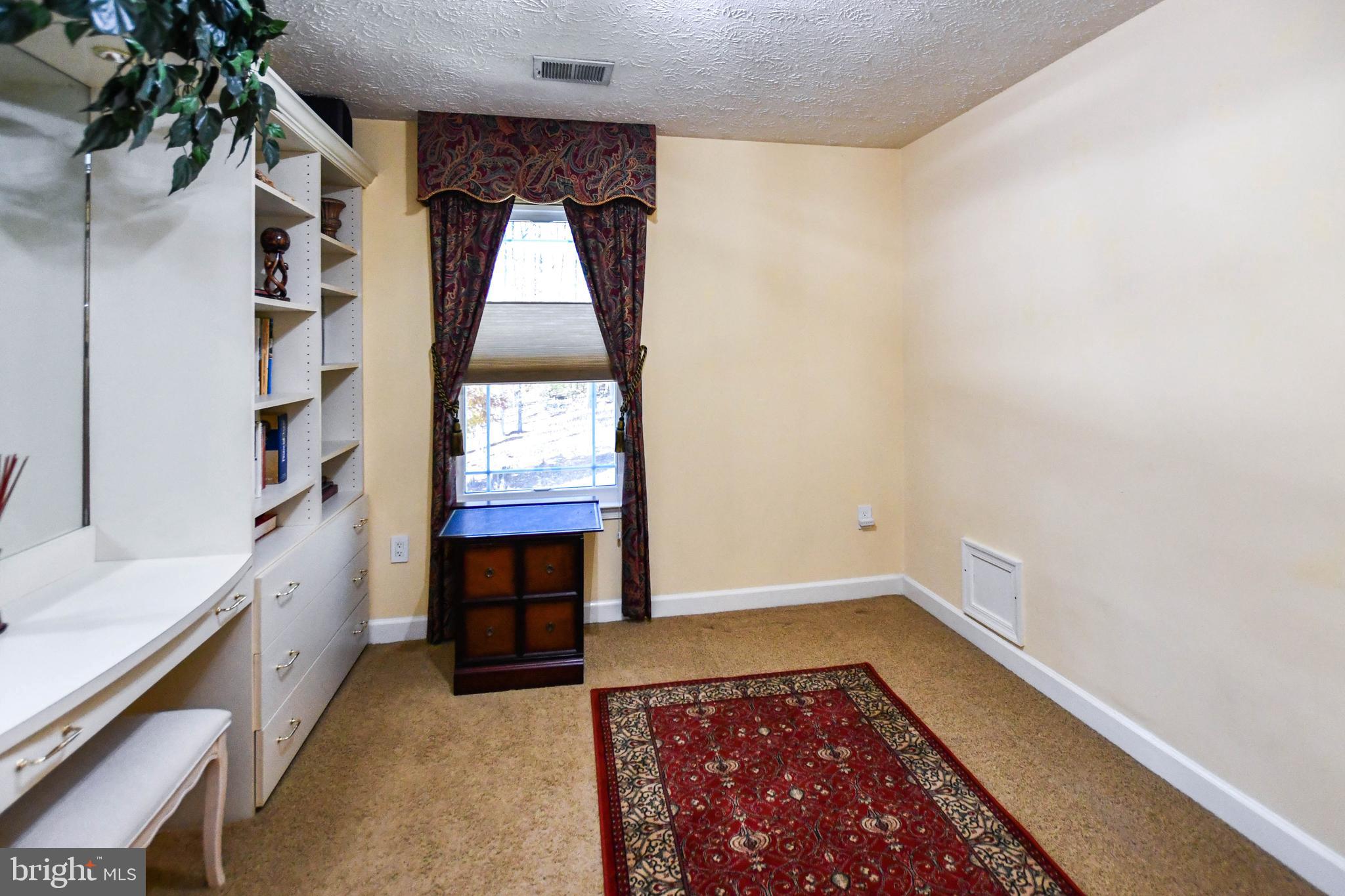 Real estate listing preview #39