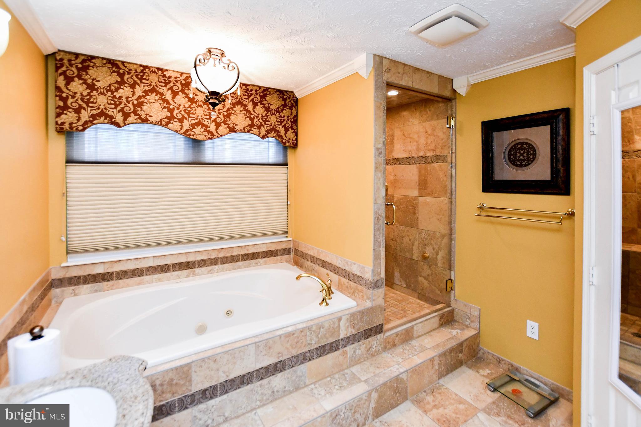 Real estate listing preview #33