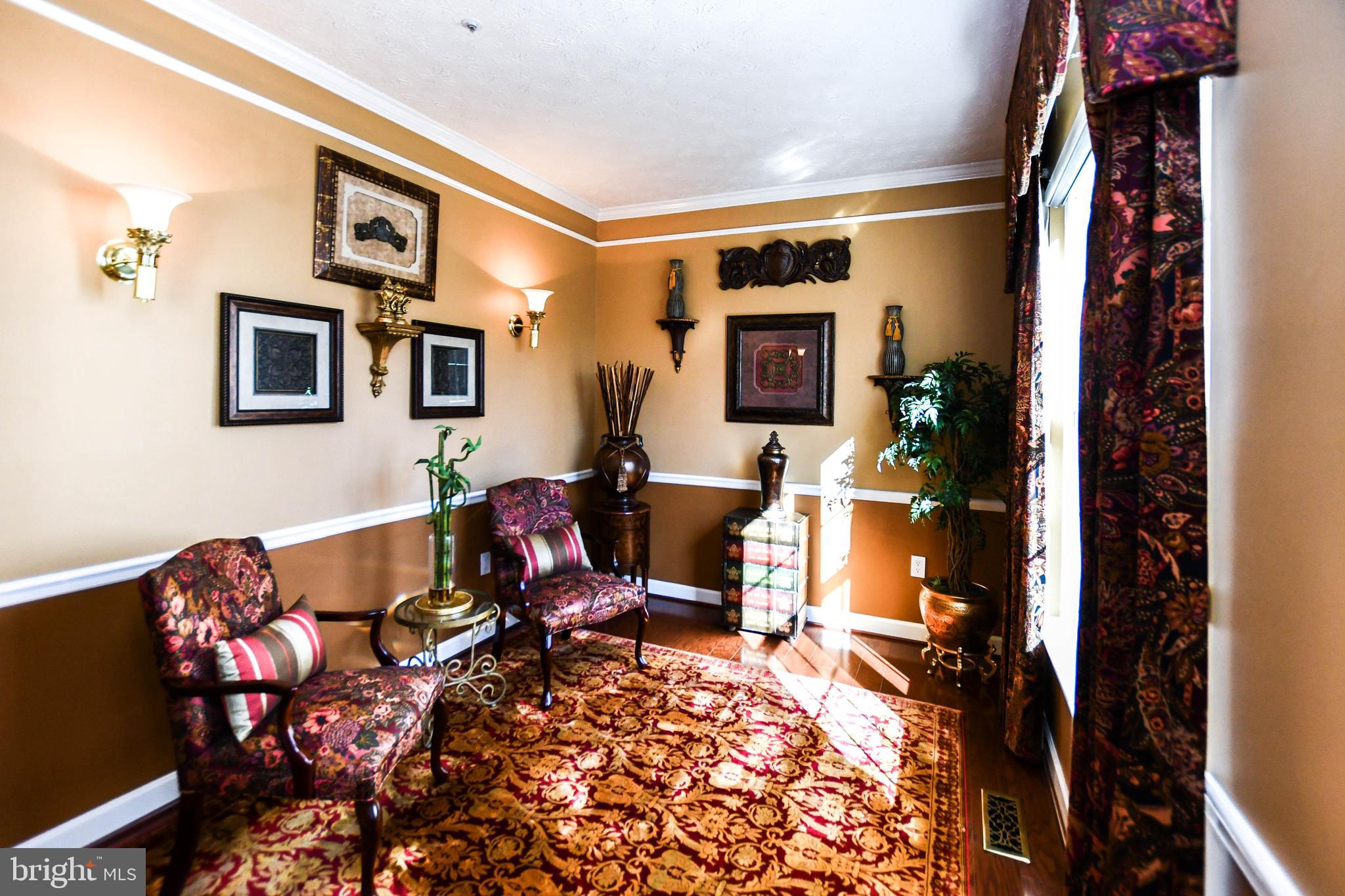 Real estate listing preview #12