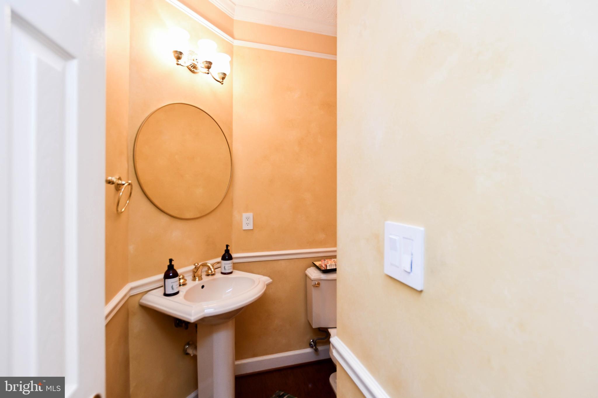 Real estate listing preview #17