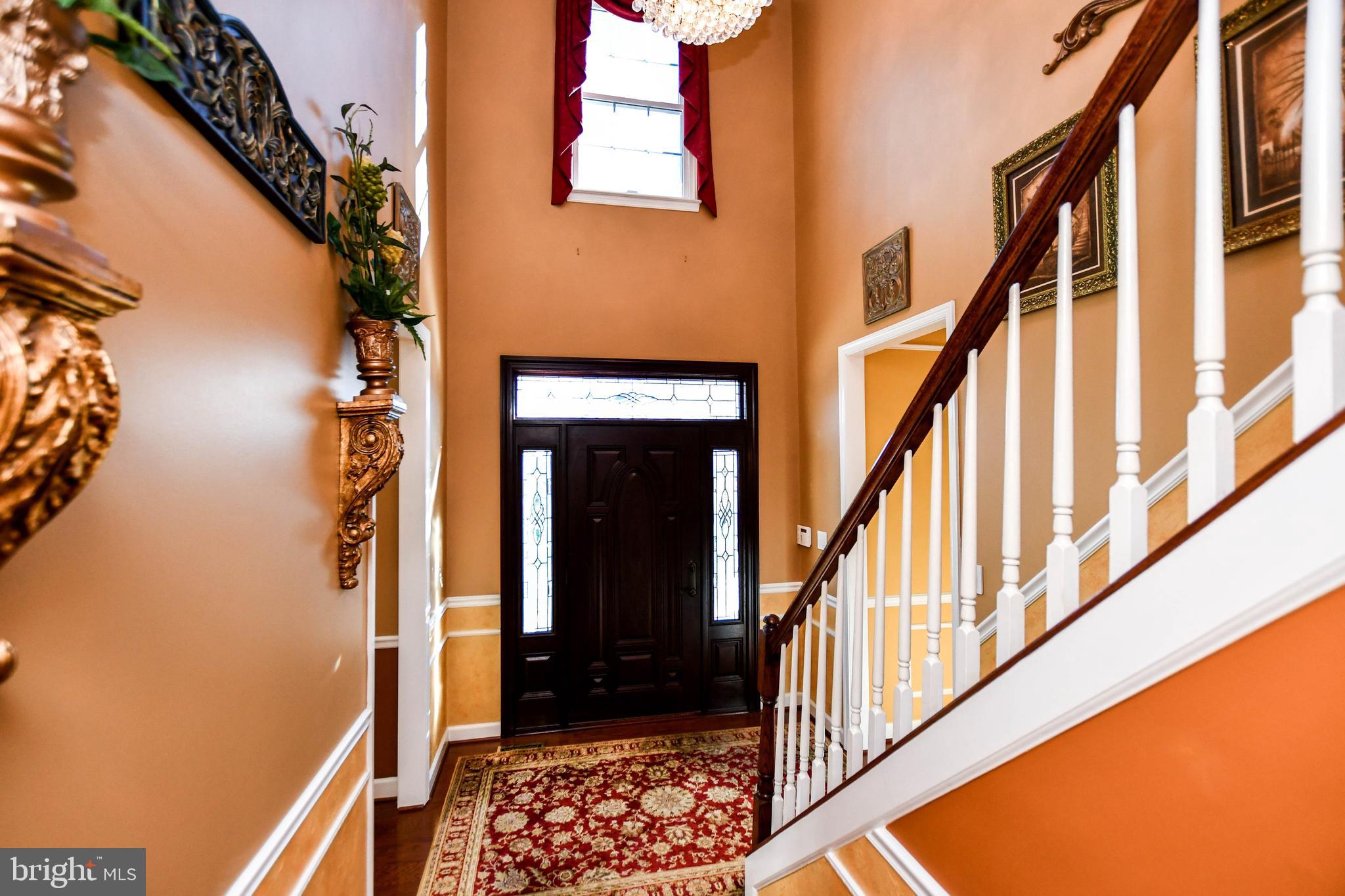 Real estate listing preview #10