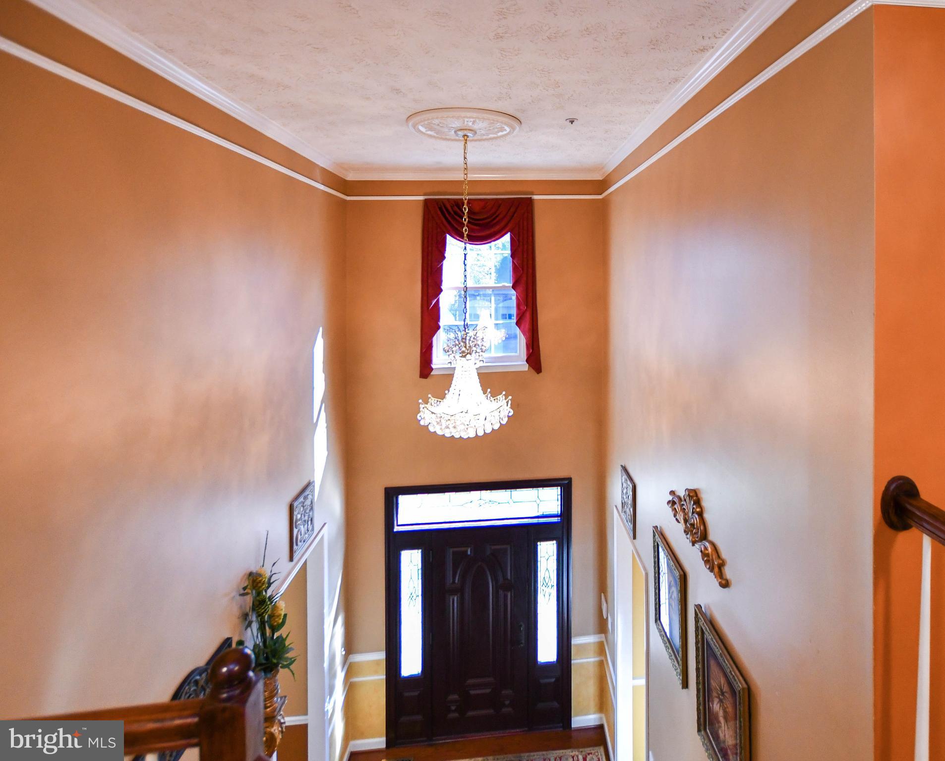 Real estate listing preview #11