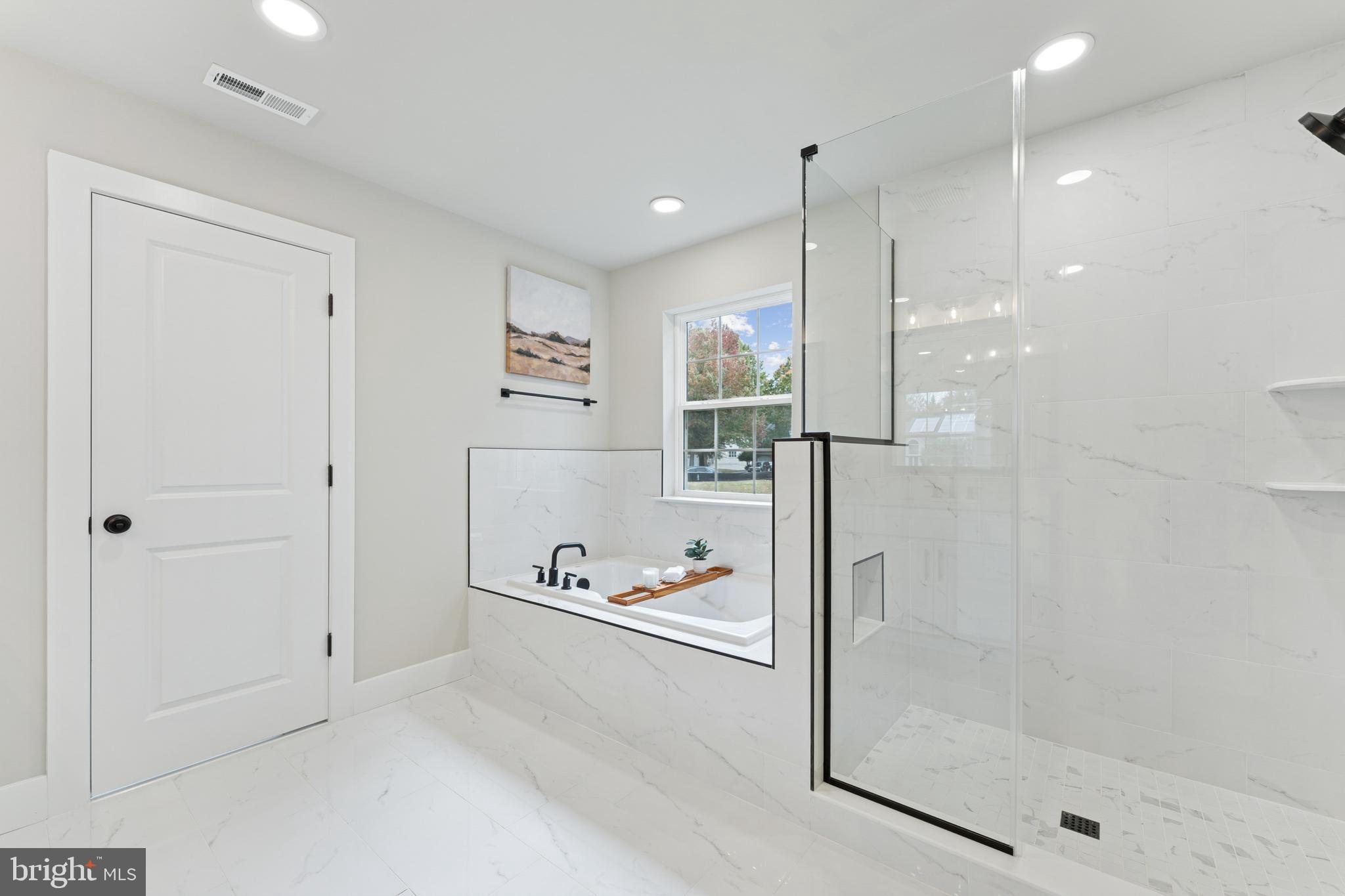 Real estate listing preview #22