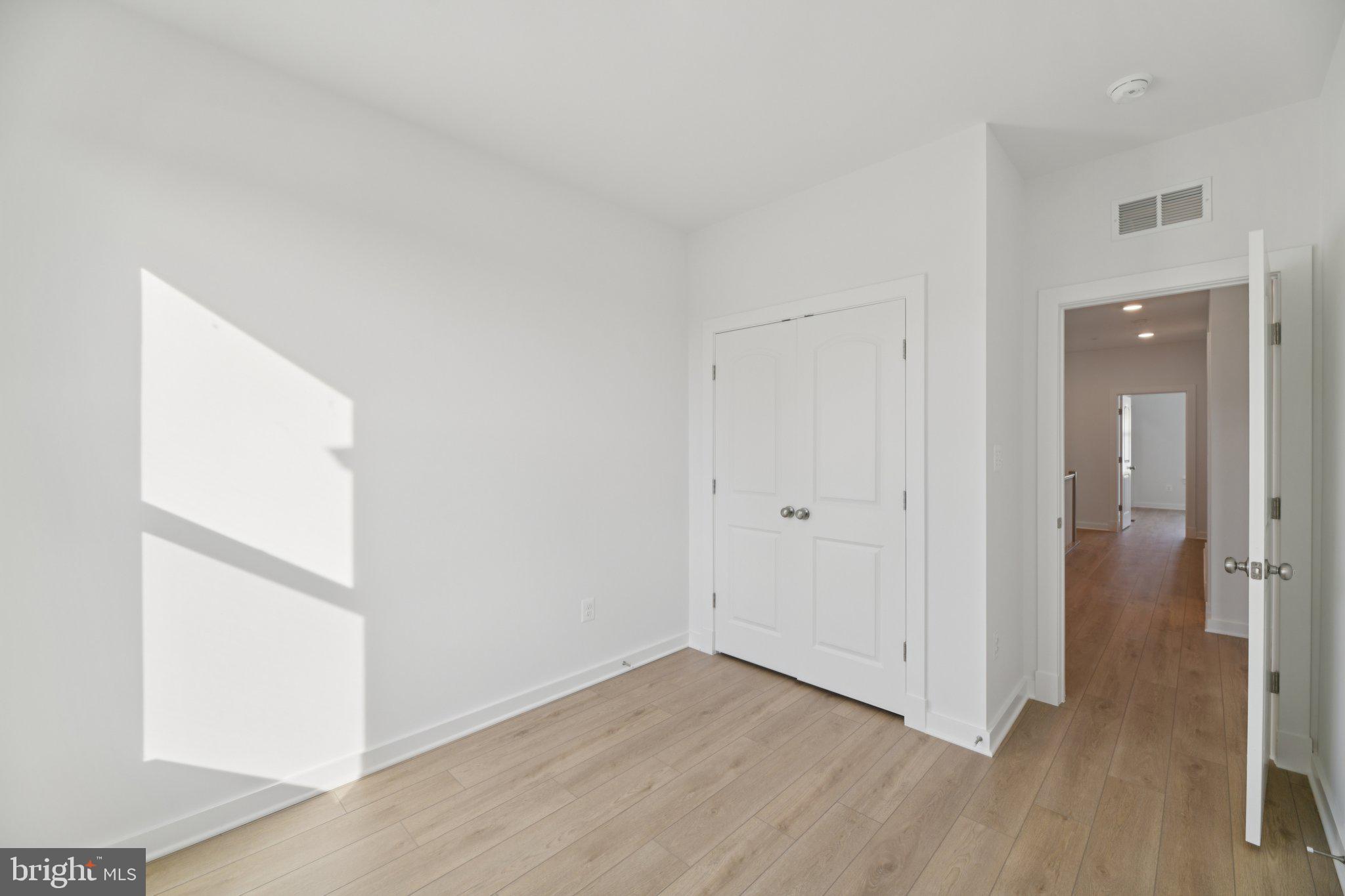 Real estate listing preview #36