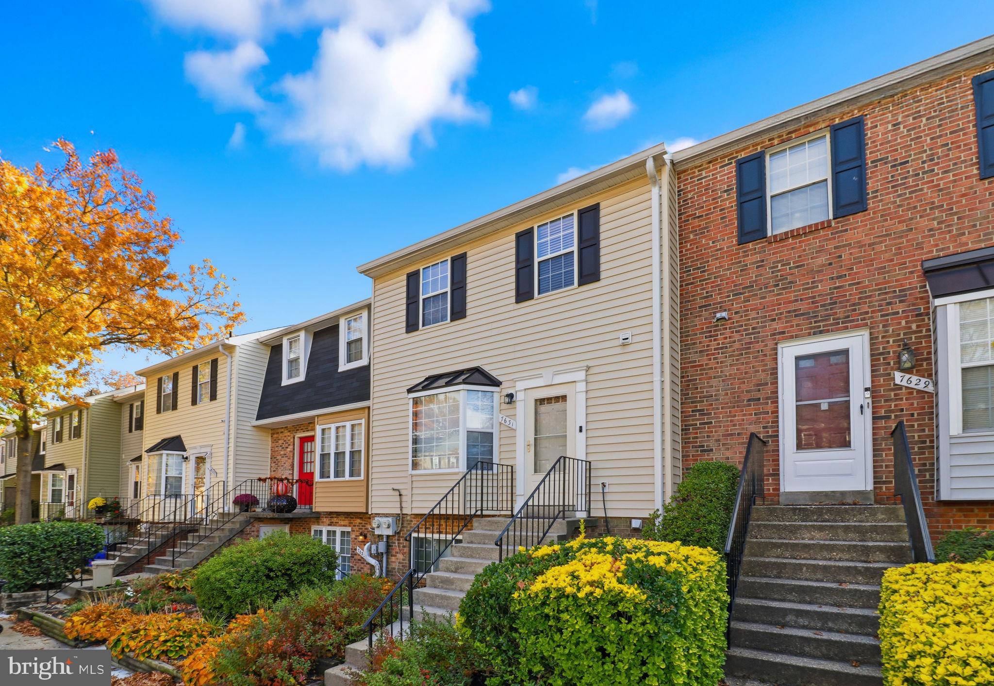 Real estate listing preview #1