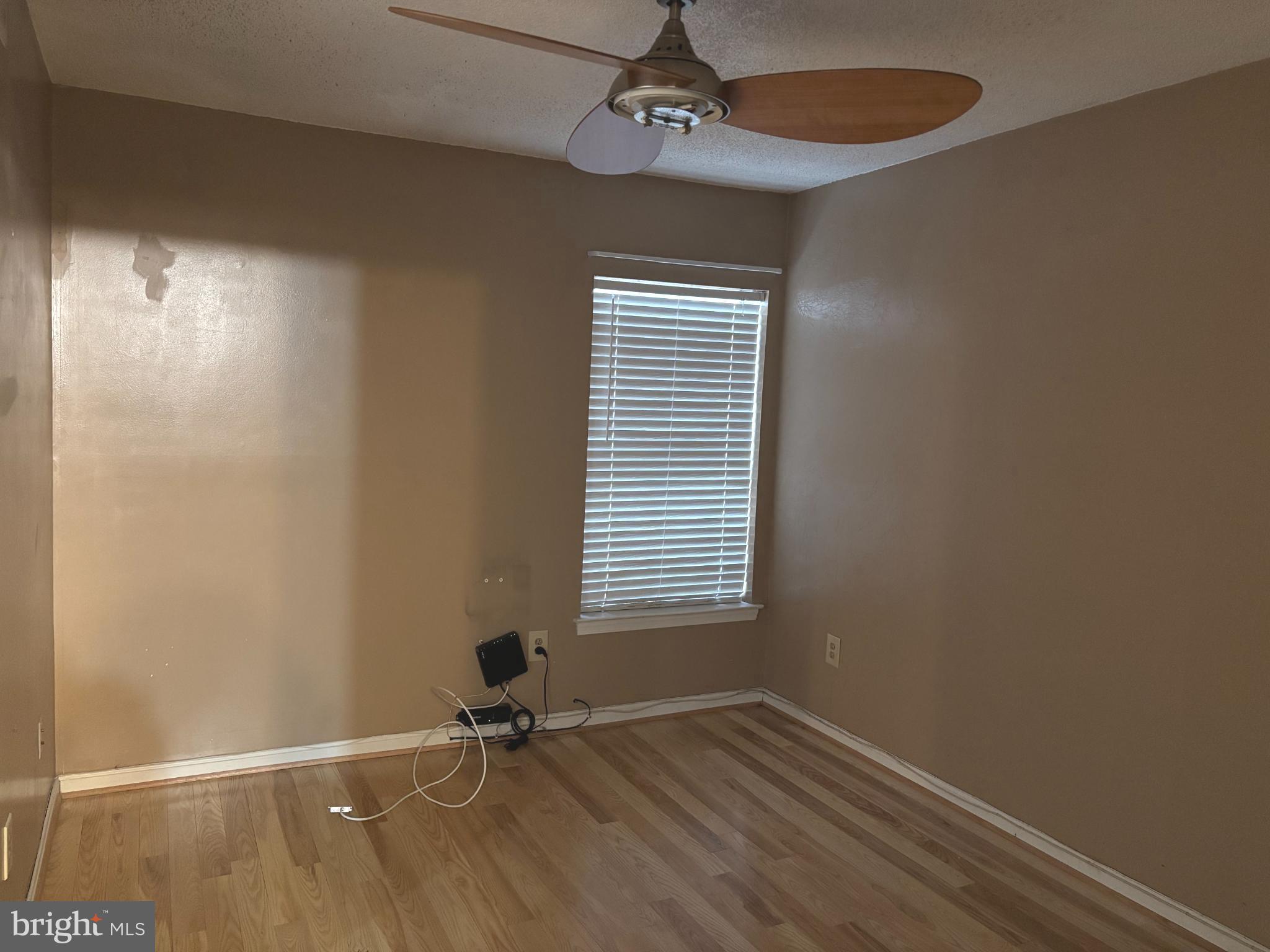 Real estate listing preview #16