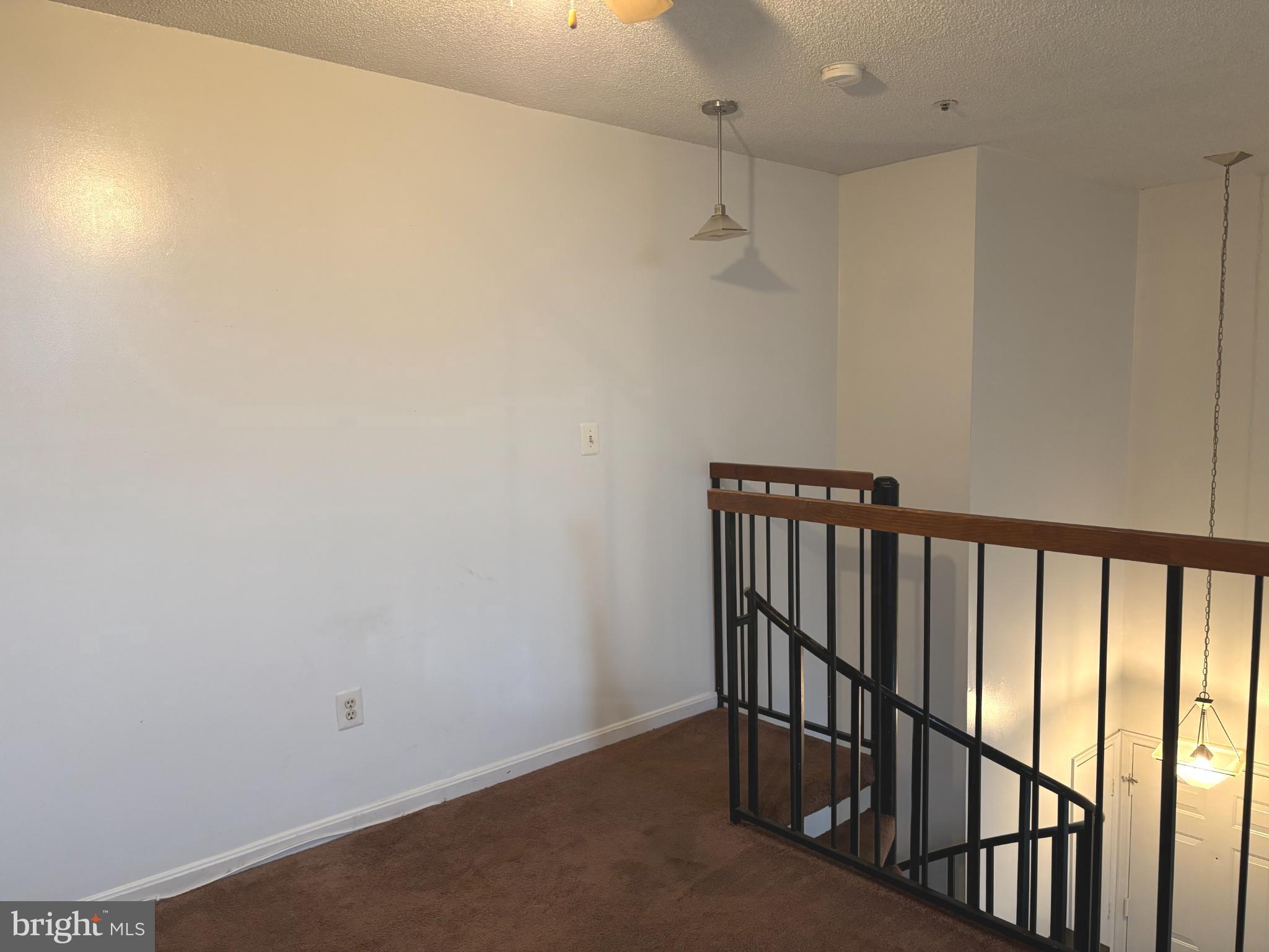 Real estate listing preview #22