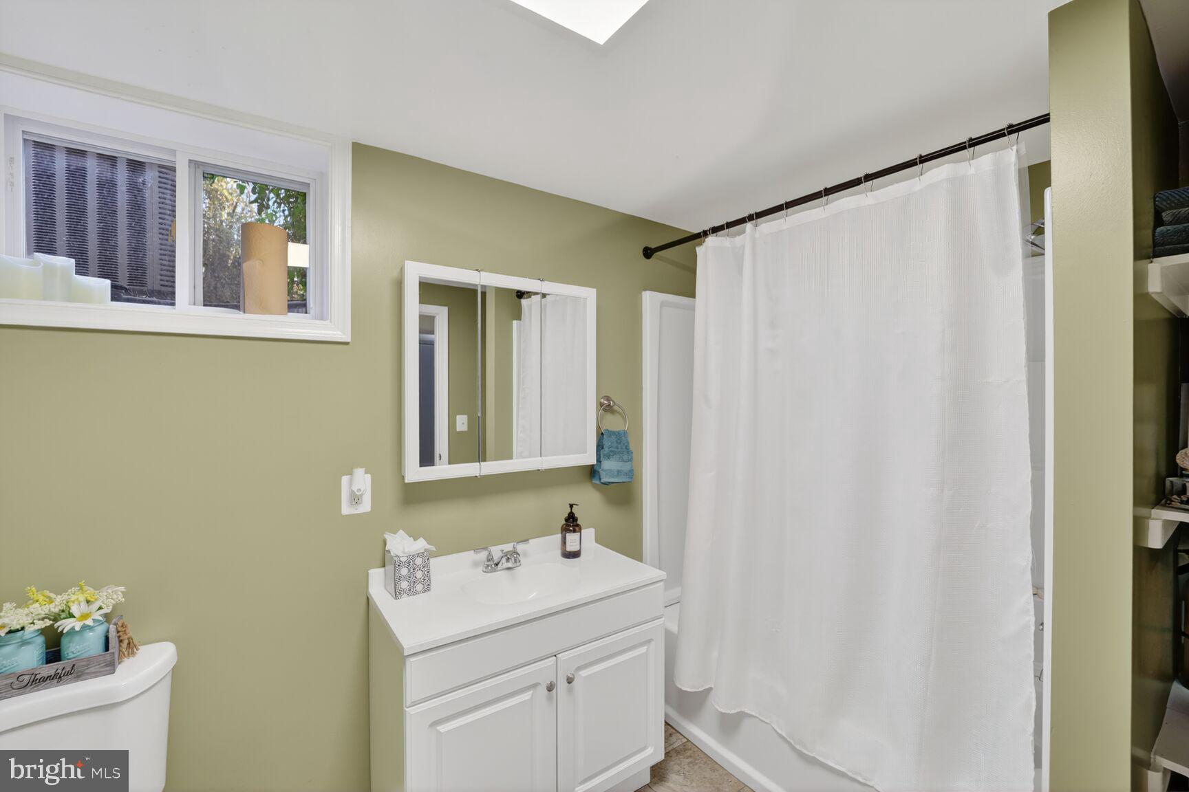 Real estate listing preview #44