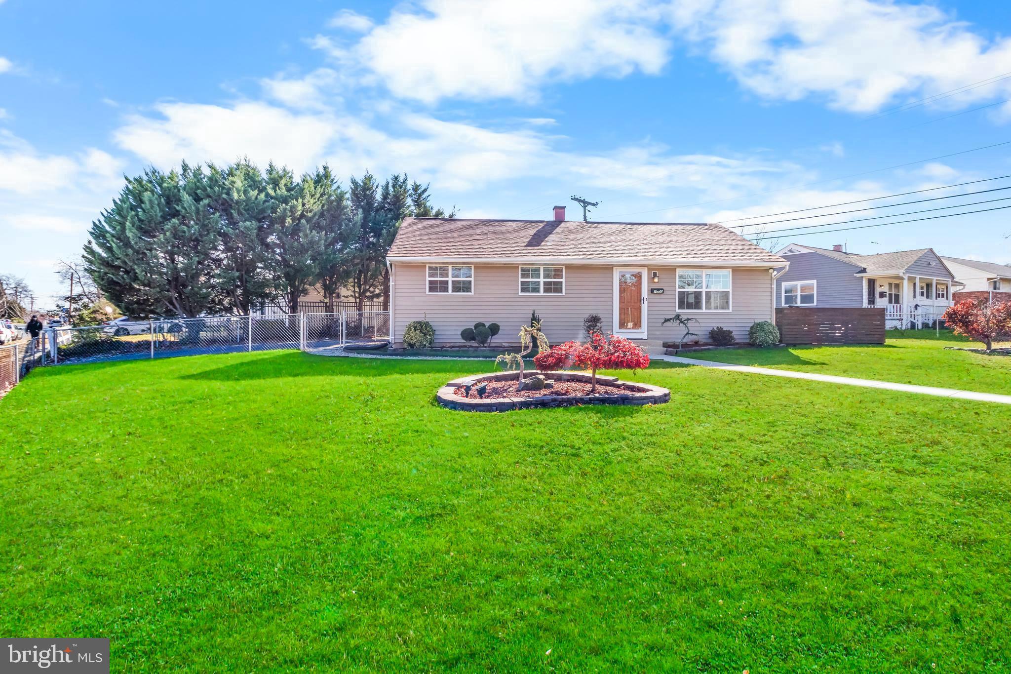 Real estate listing preview #1