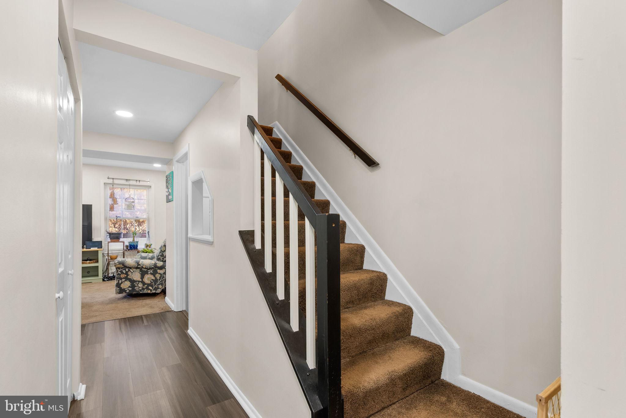 Real estate listing preview #15