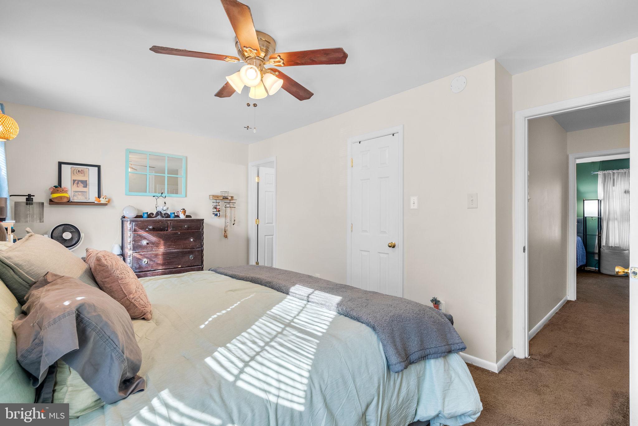 Real estate listing preview #17