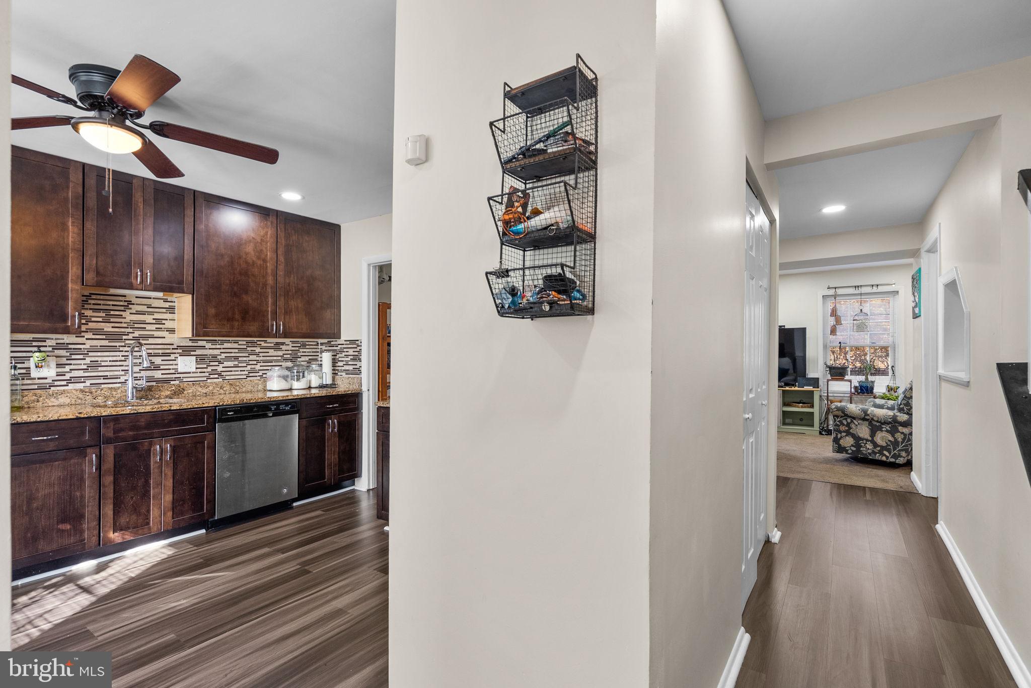 Real estate listing preview #7