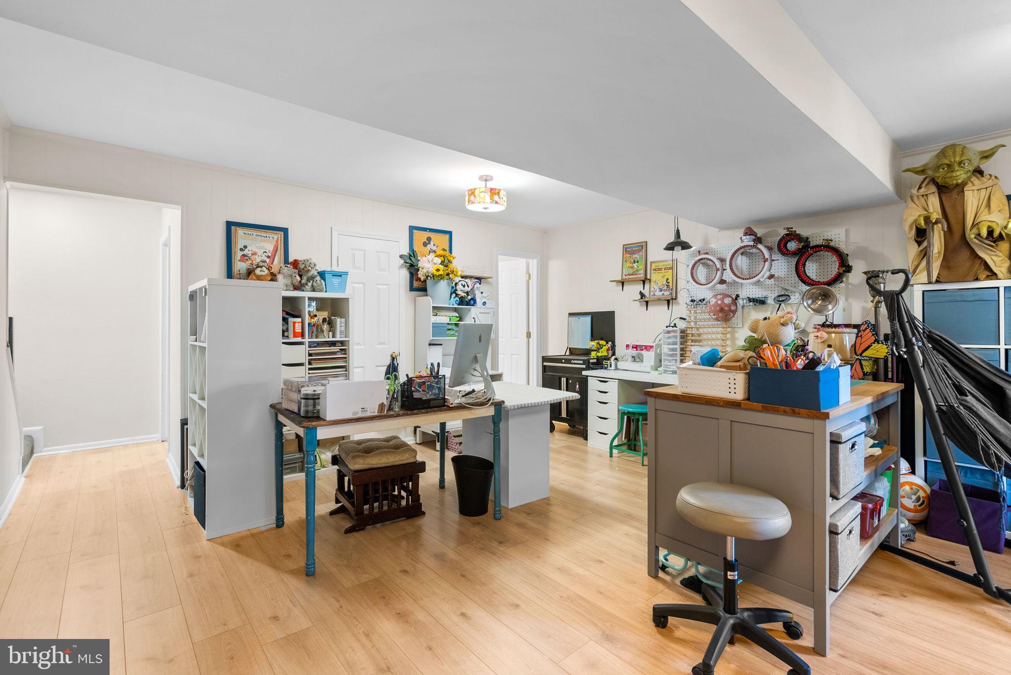 Real estate listing preview #23