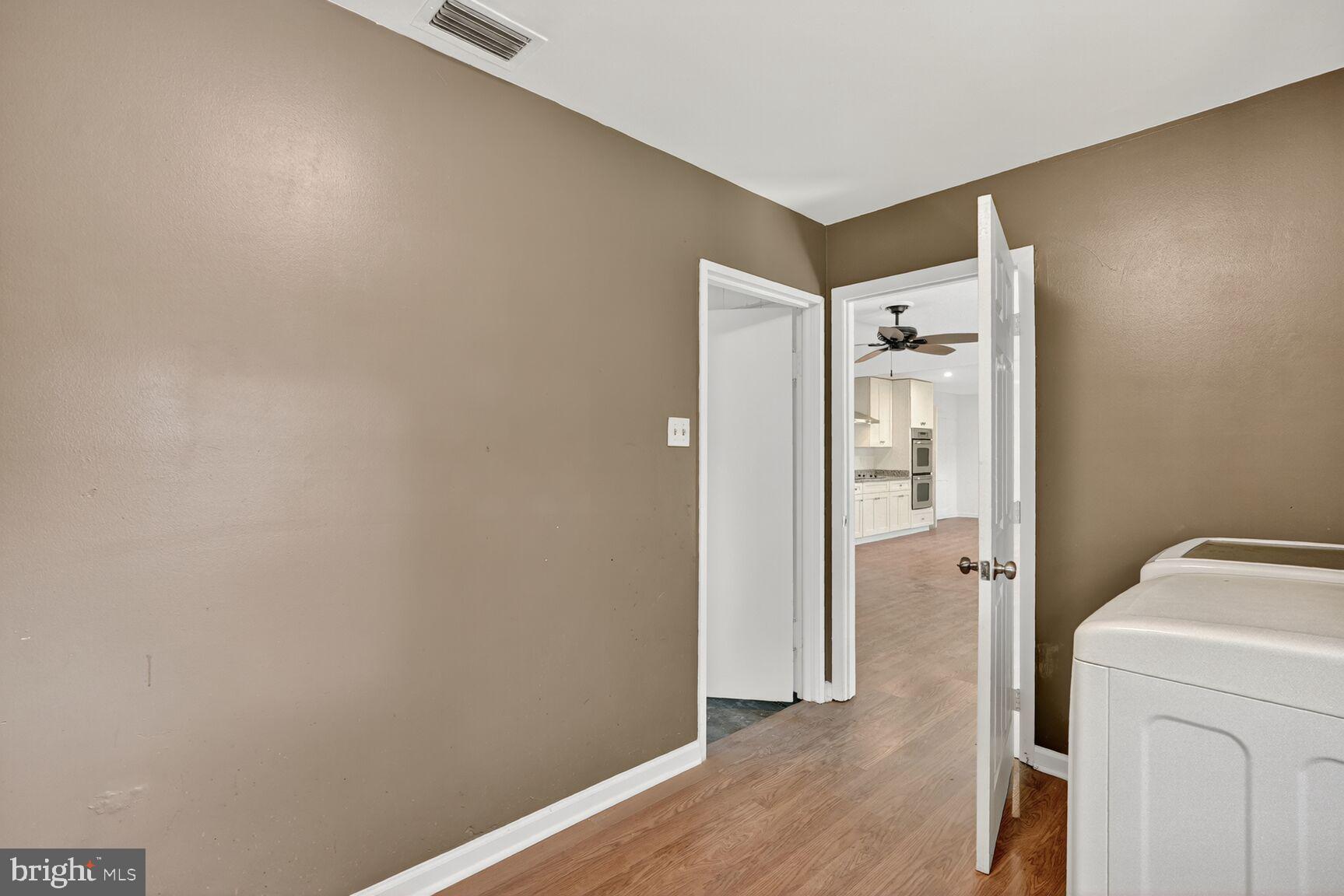 Real estate listing preview #27