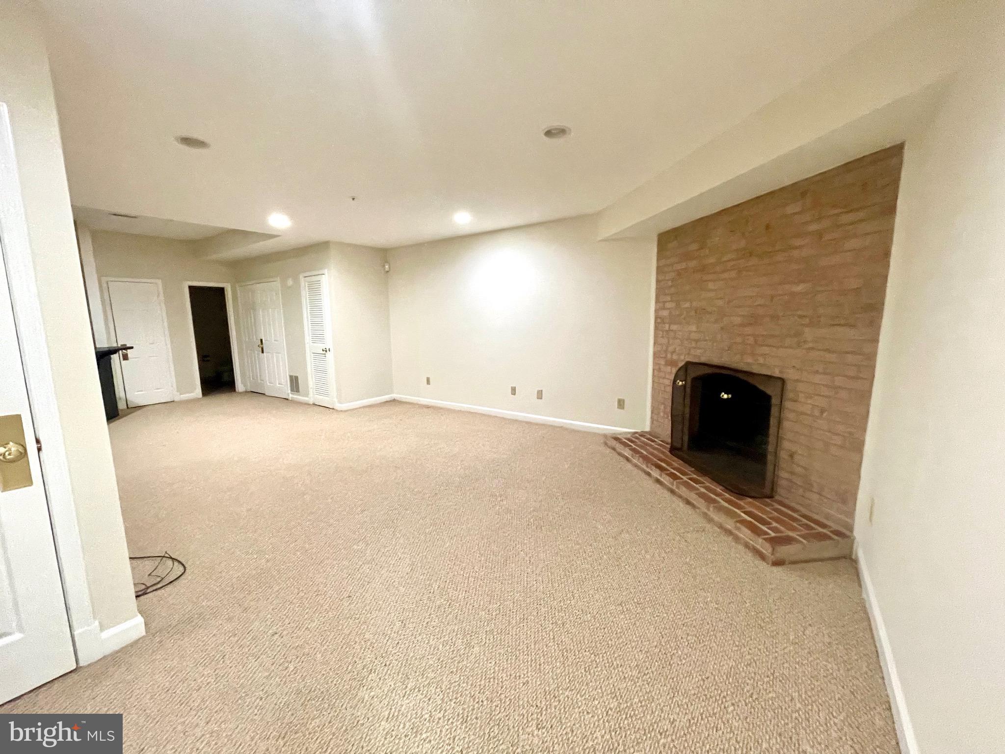 Real estate listing preview #45