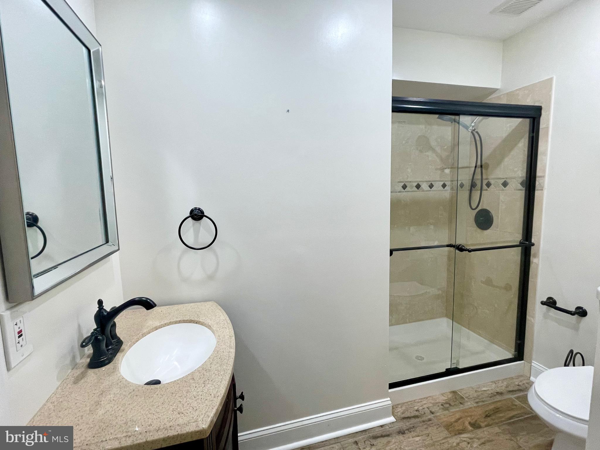 Real estate listing preview #22