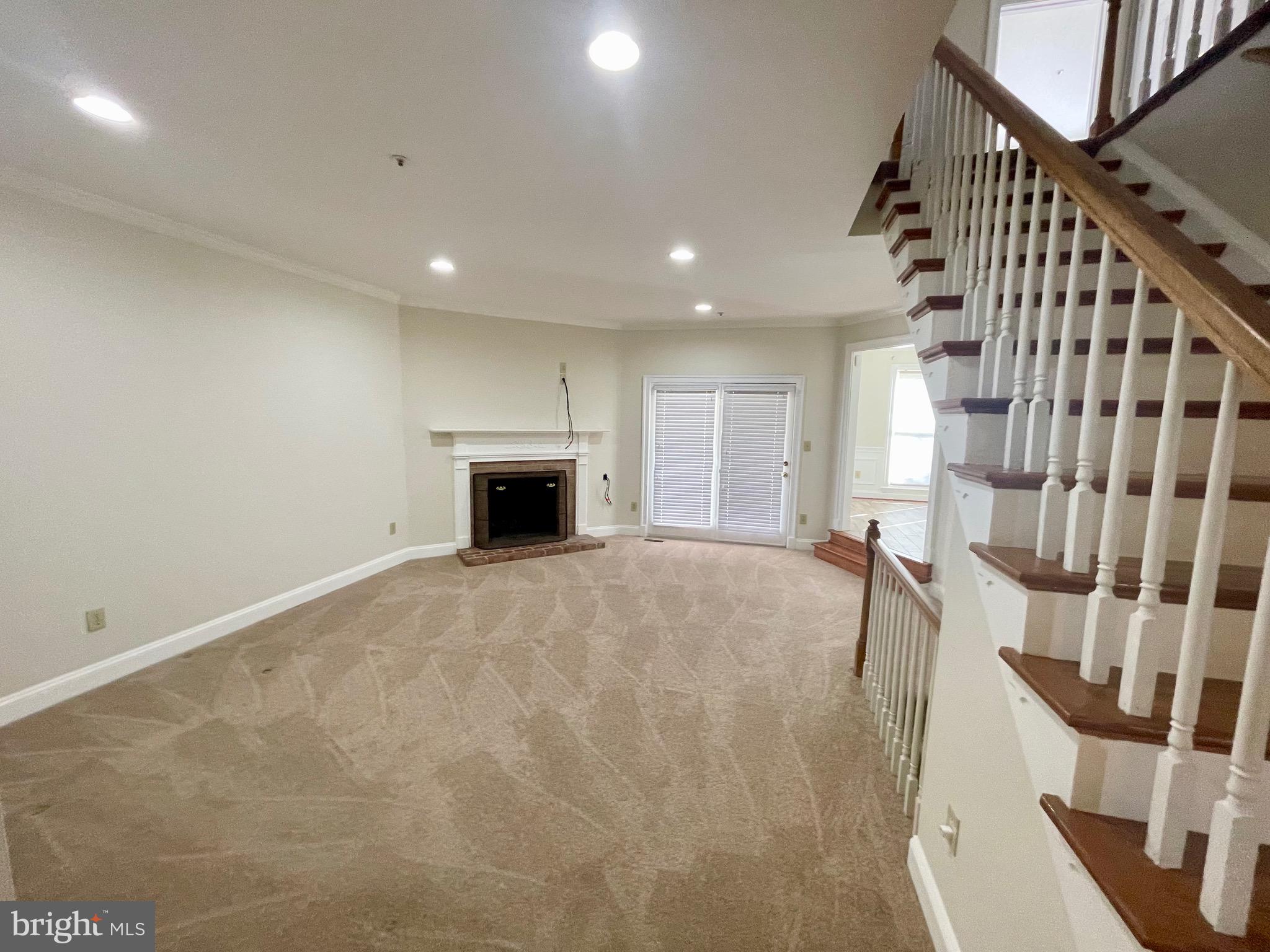 Real estate listing preview #5