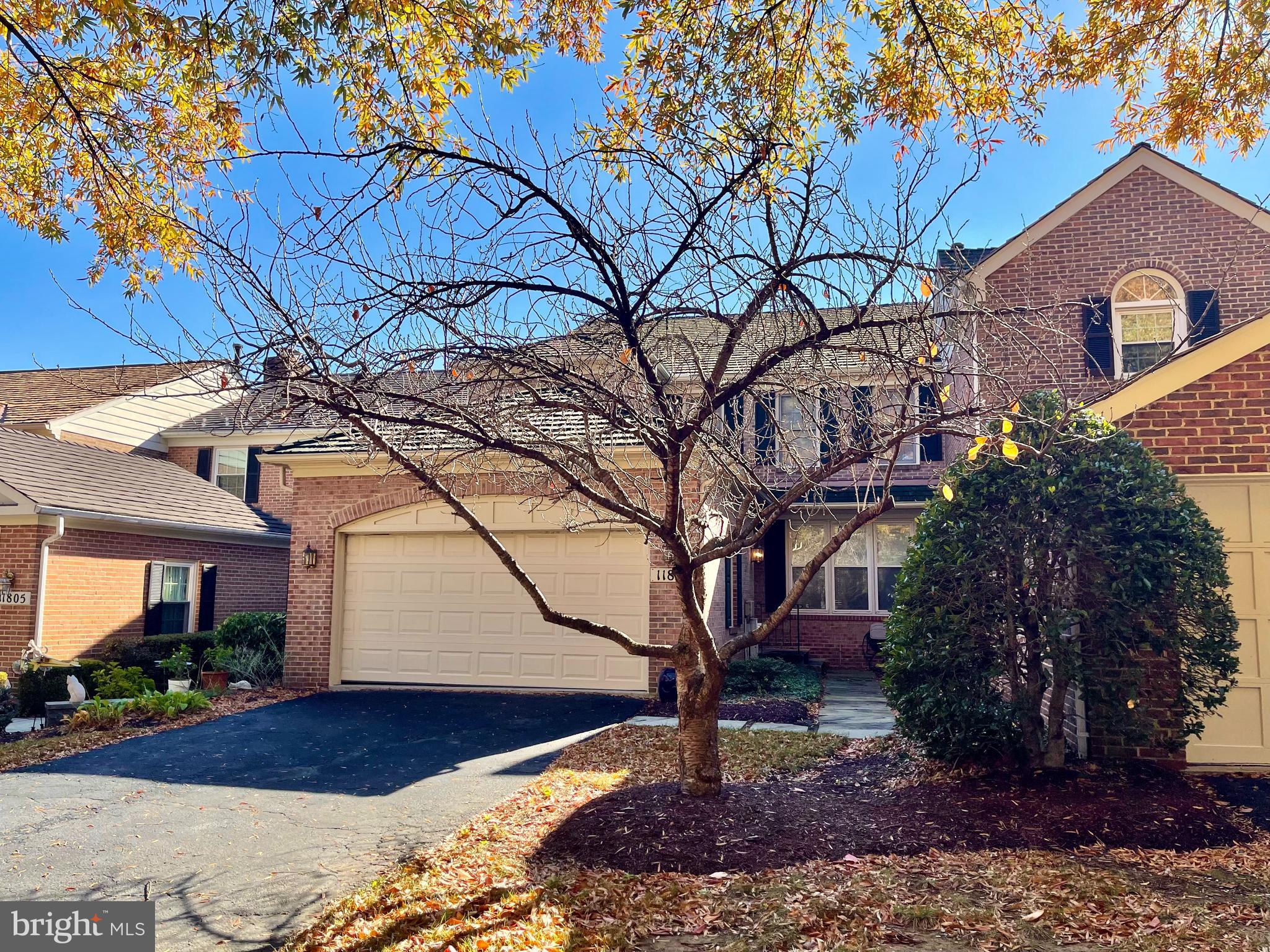 Real estate listing preview #1