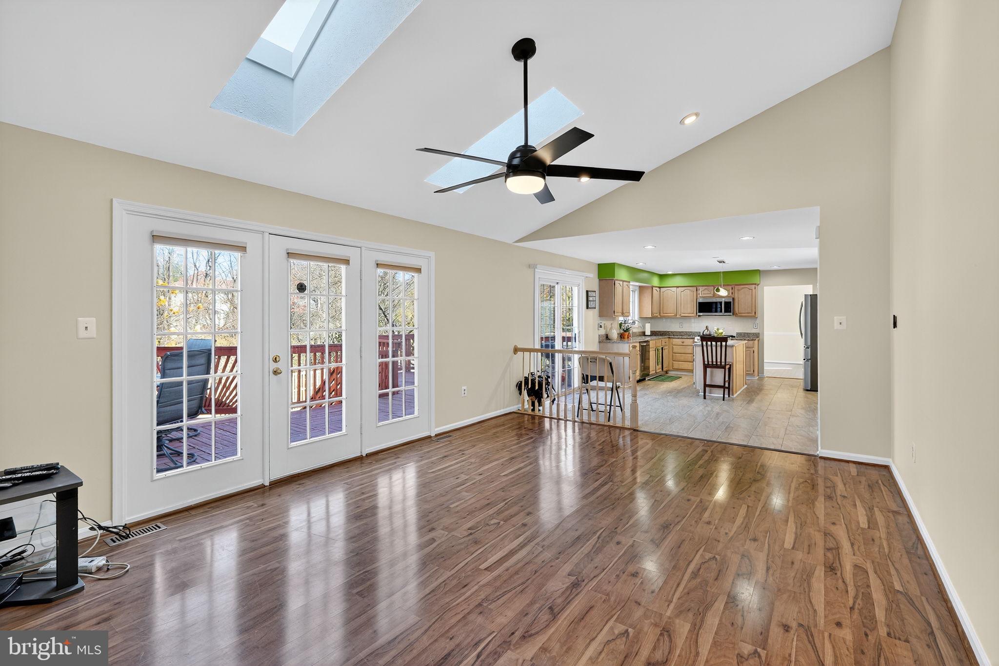 Real estate listing preview #7