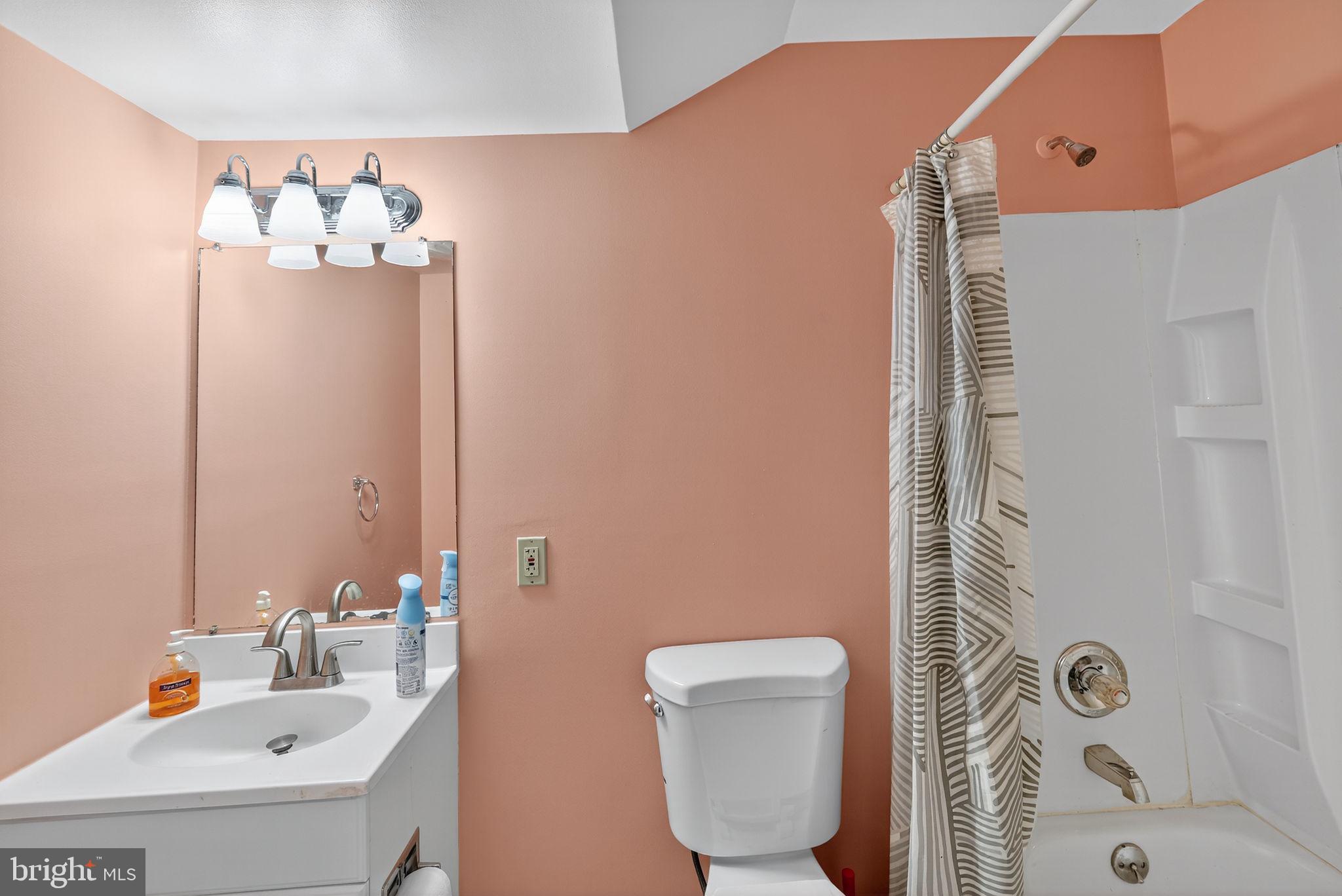 Real estate listing preview #22