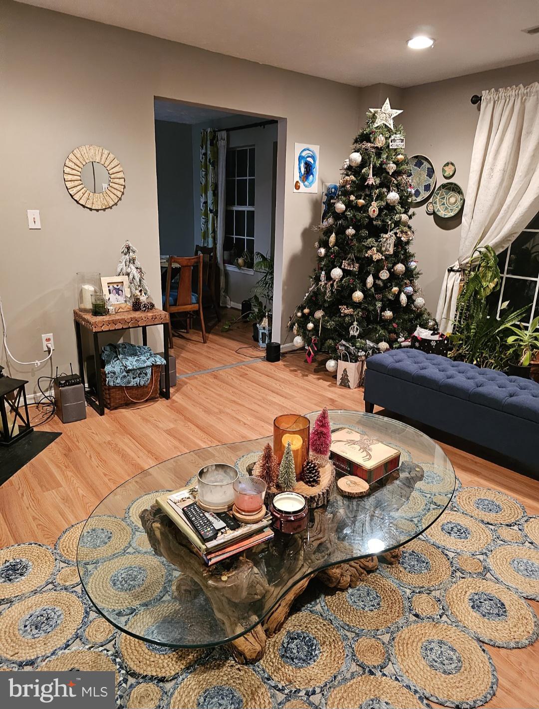 Real estate listing preview #13