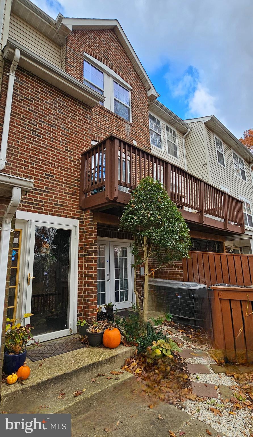 Real estate listing preview #2