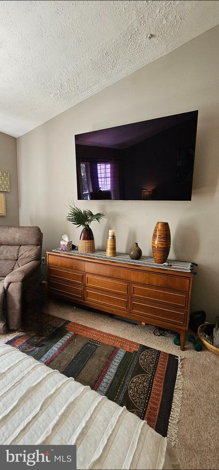 Real estate listing preview #8