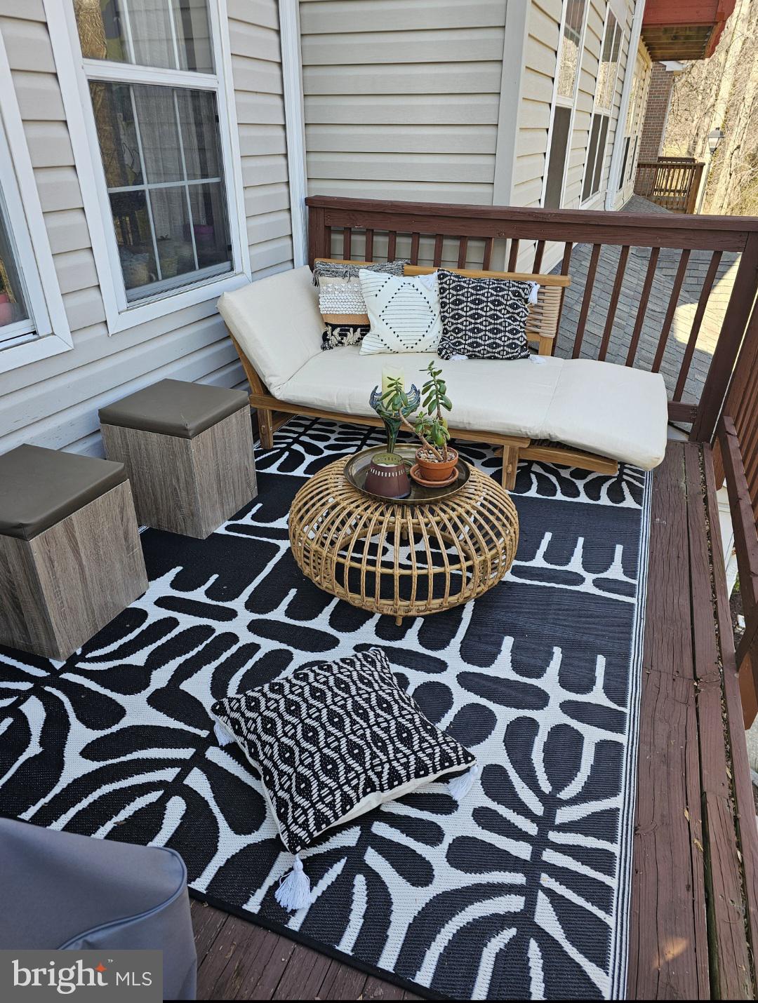 Real estate listing preview #16