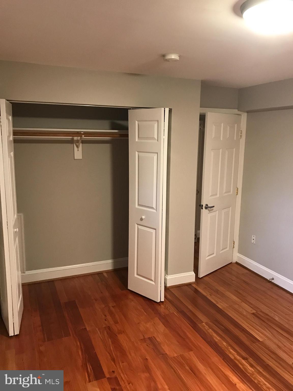 Real estate listing preview #10