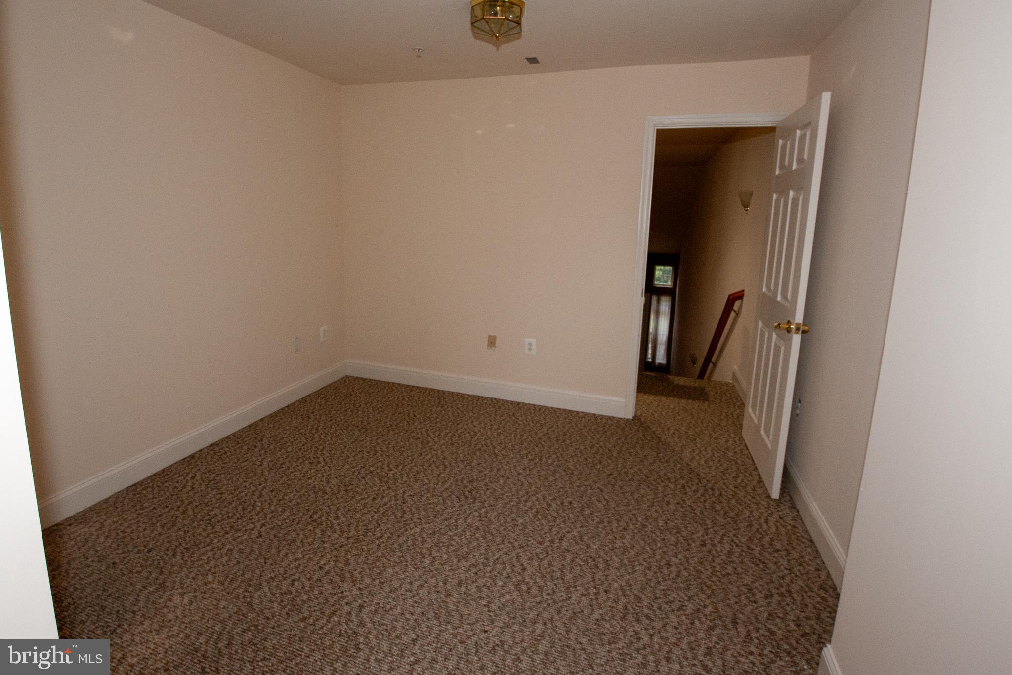 Real estate listing preview #20