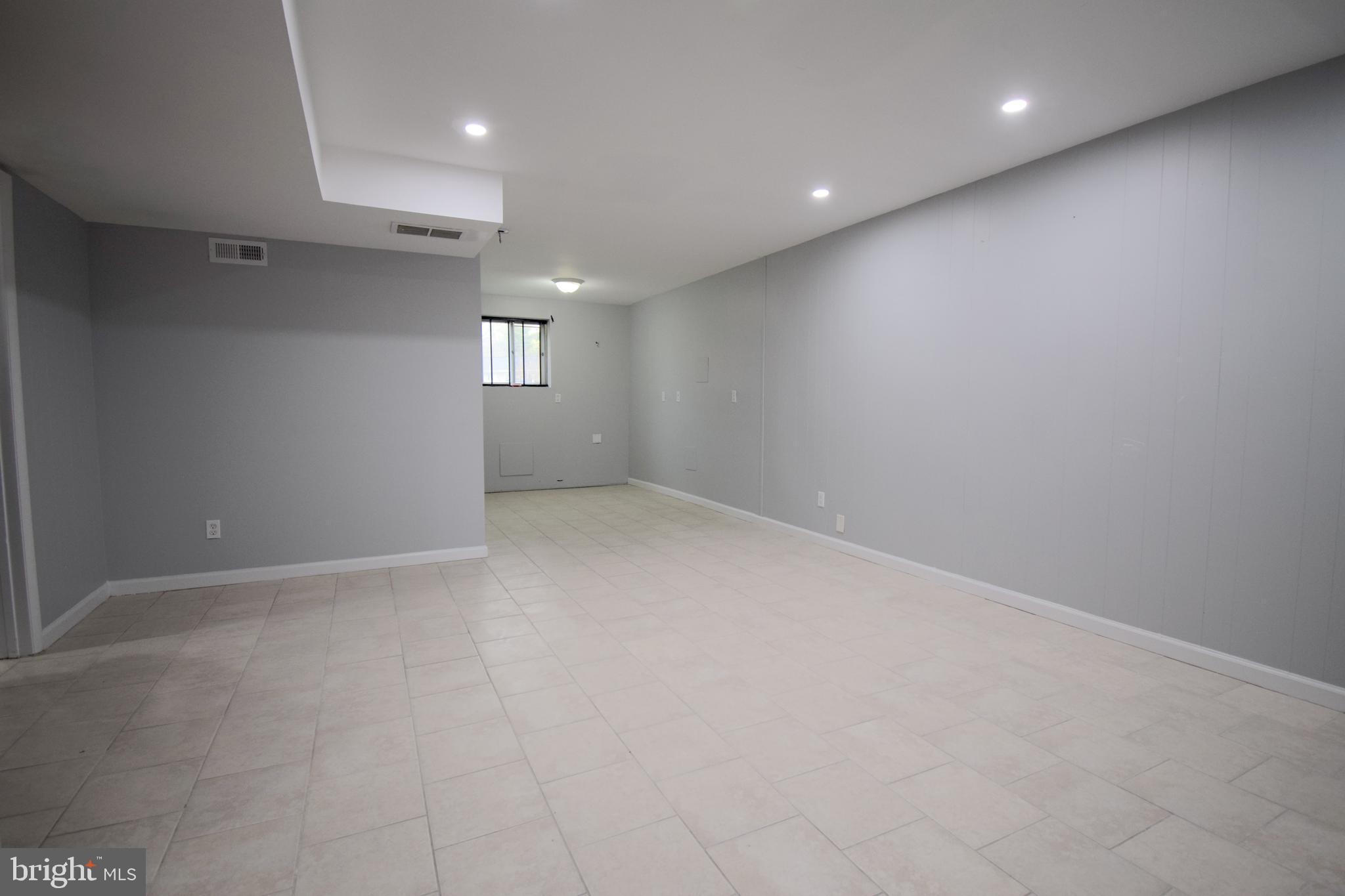 Real estate listing preview #13