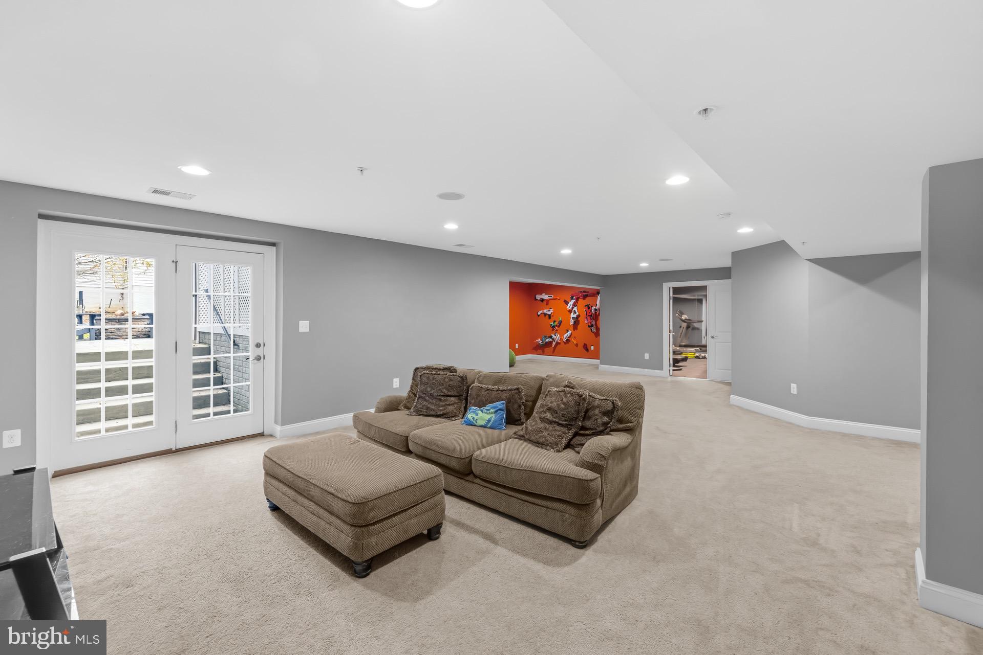 Real estate listing preview #70