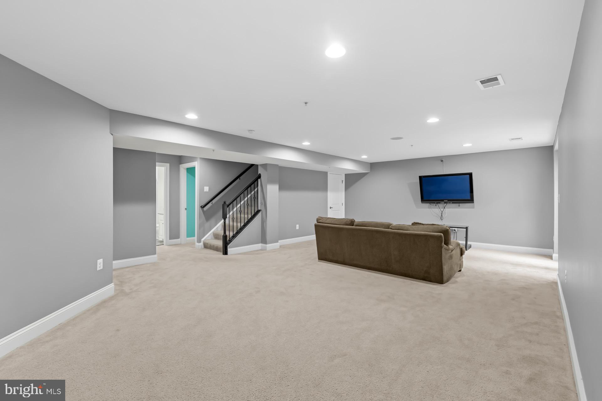 Real estate listing preview #74